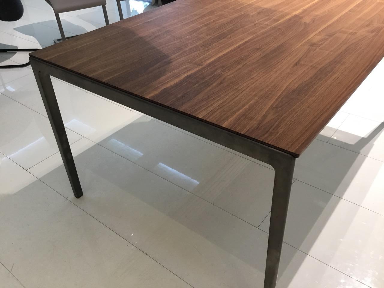 Walnut Wood & Bronze Metal Extending Dining Table For Sale 5