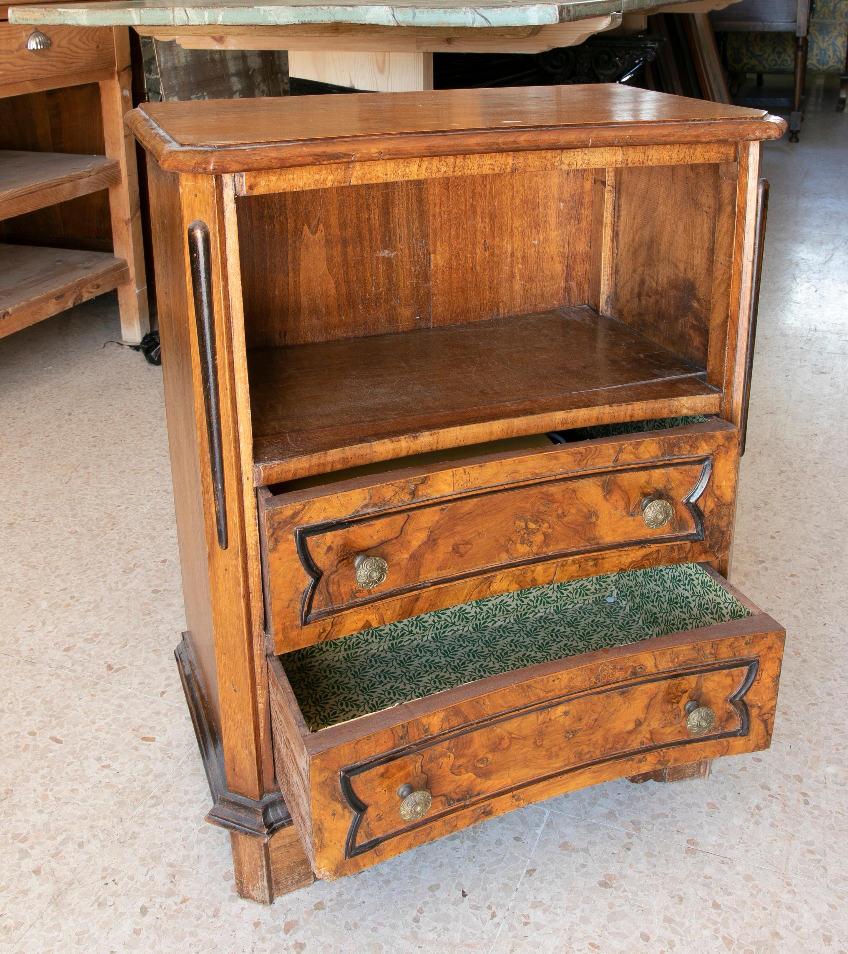 Hand-Carved and inlaid walnut chest of drawers with three drawers and bronze handles.