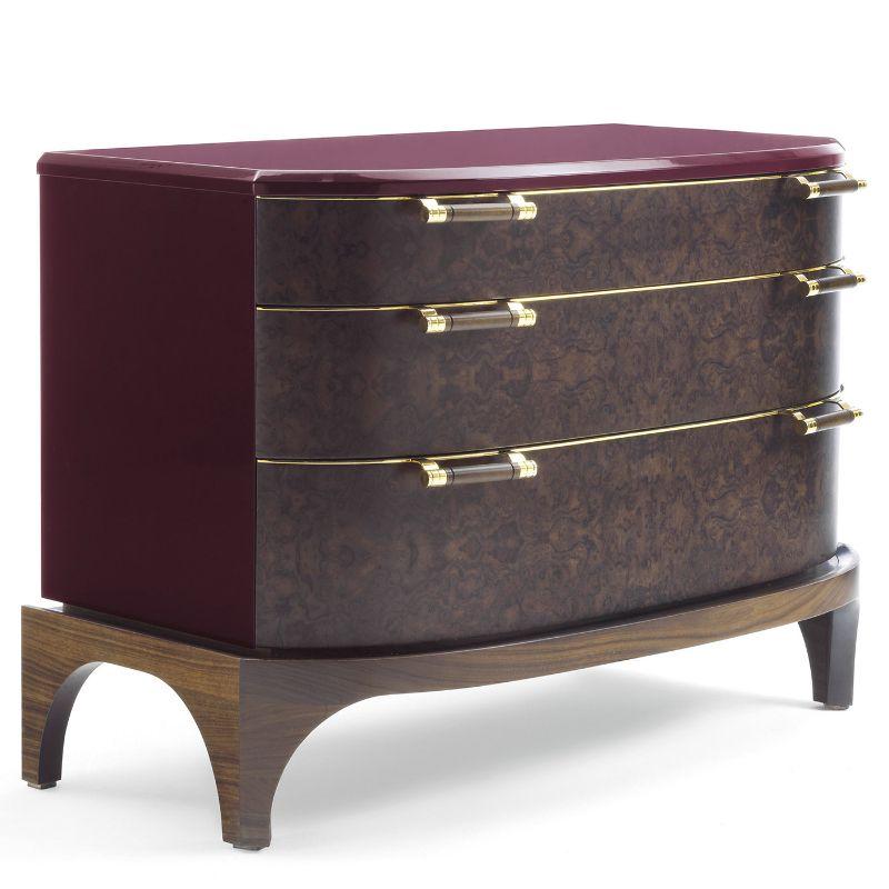 Chest of drawers with walnut base and lacquered wood top. Drawers and handles in brass and walnut burl.