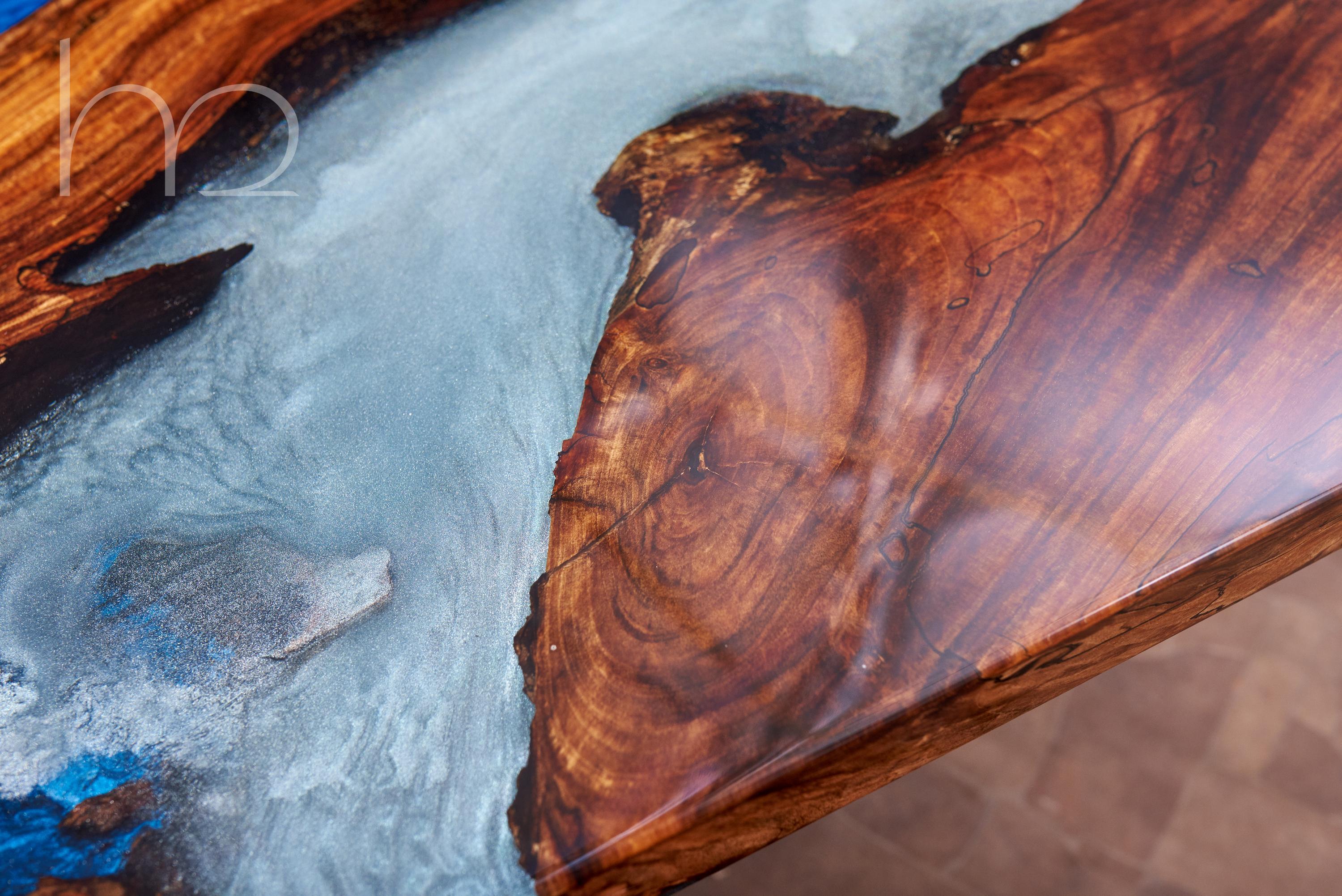 table basse bois et epoxy