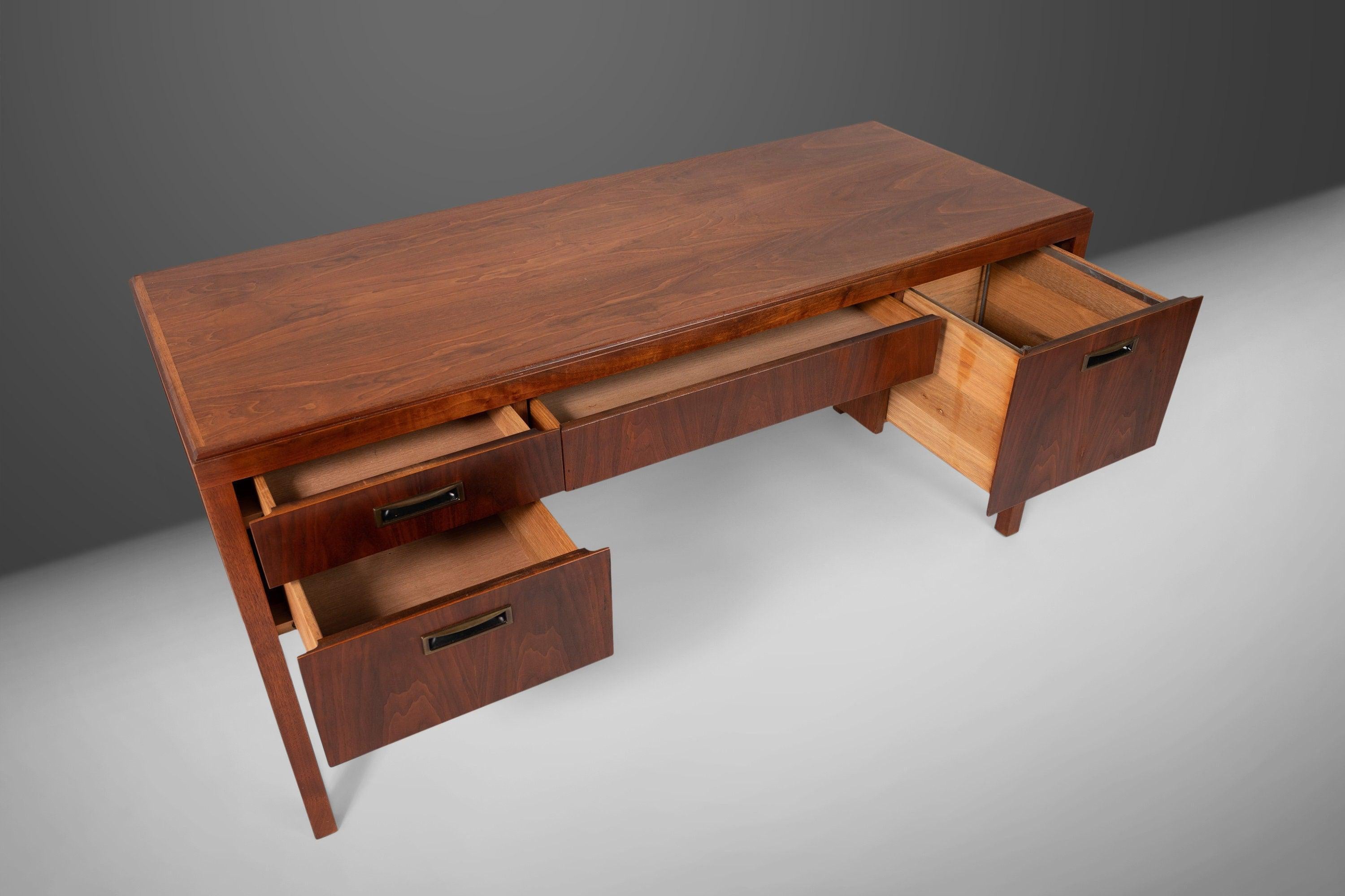 Unknown Walnut Writing Desk in the Manner of Jens Risom, c. 1960s For Sale
