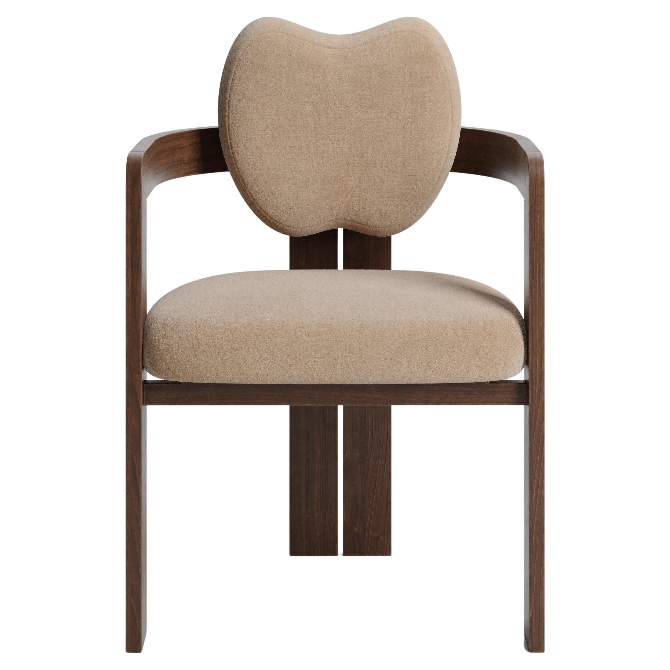 Walnut Yeti Chair by KY ARCHITECTURE