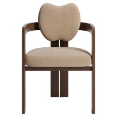 Walnut Yeti Chair by KY ARCHITECTURE