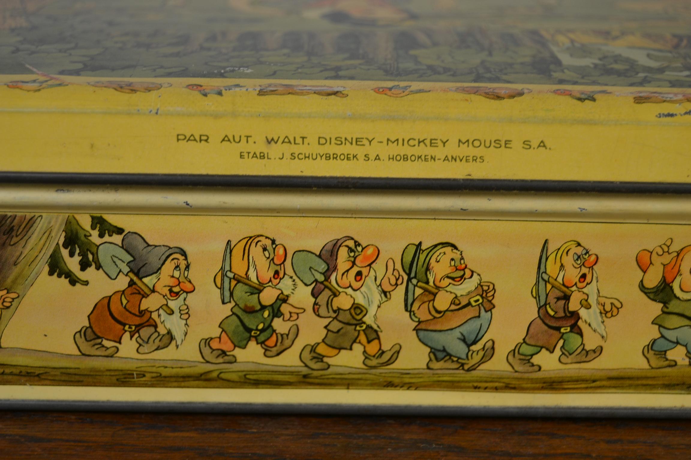 Walt Disney Biscuit Tin, Snow White and the Seven Dwarfs, Late 1930s, Belgium 7