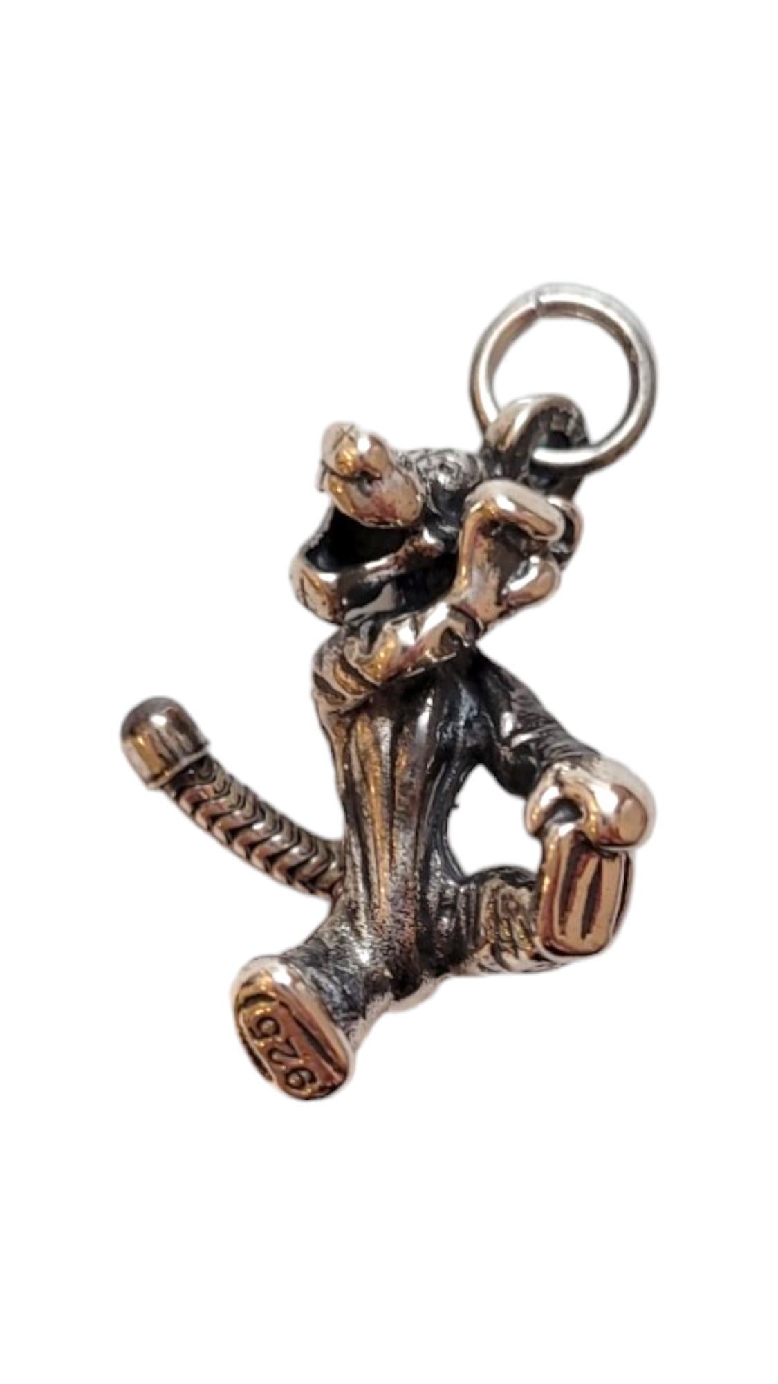 Walt Disney Sterling Silver Tigger Charm -  

This adorable charm adds a touch of playfulness to your jewelry and is perfect for anyone who loves a dash of Disney charm. 

Size: 29.6mm X 14.3mm X 15 mm

Weight: 5.0 dwt/7.9 g

Hallmark: 925 10000 EDT