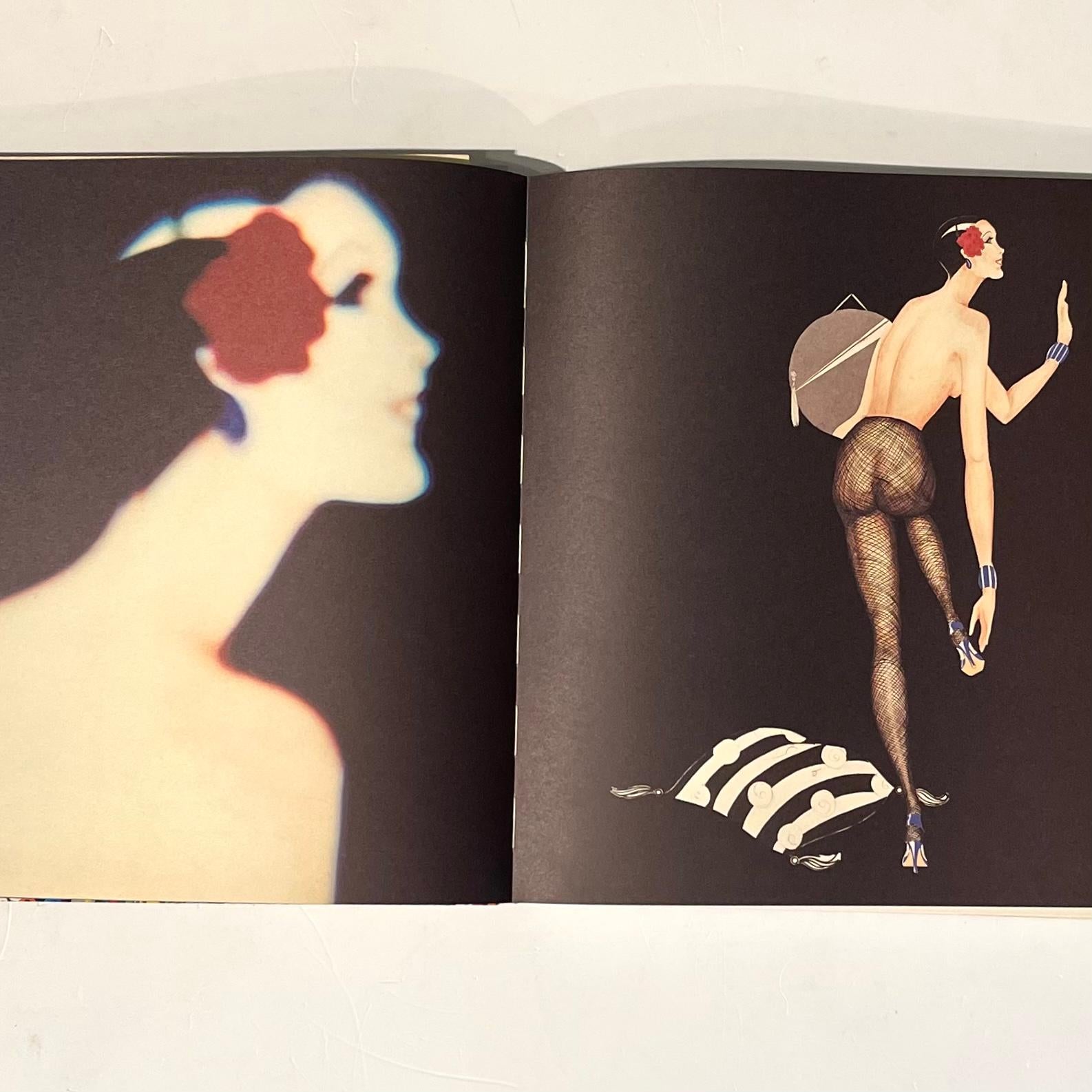 Fin du 20e siècle Walter Albini Publié par Carla Sozzani, 1ère édition 1990 en vente