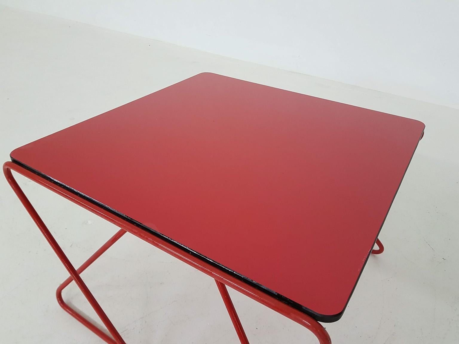 Walter Antonis for I-Form Coffee or Side Table, Dutch Design, 1978 In Good Condition In Amsterdam, NL