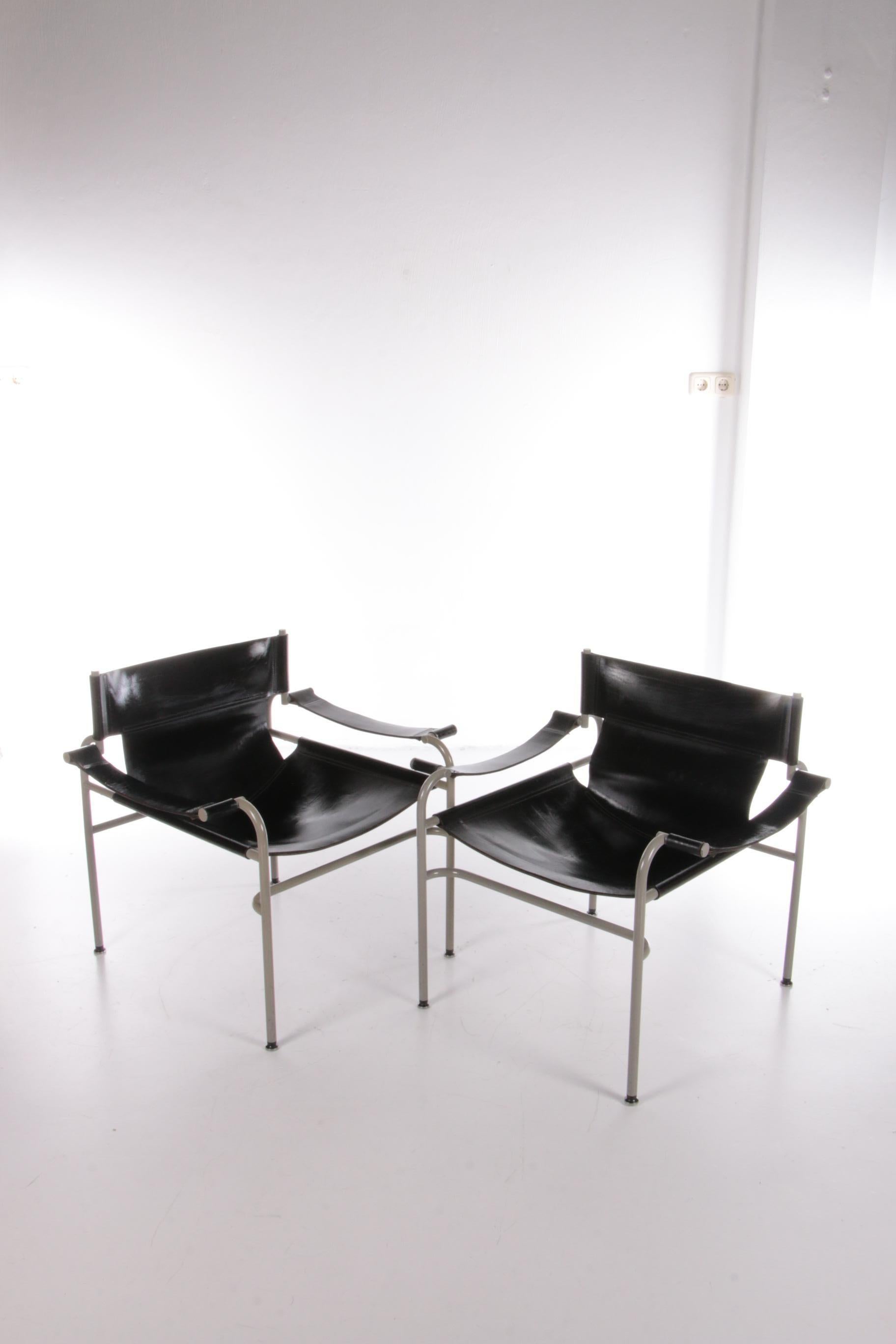Walter Antonis Set of 2 Saddle Leather Armchairs Made by 't Spectrum, 1970 In Good Condition In Oostrum-Venray, NL