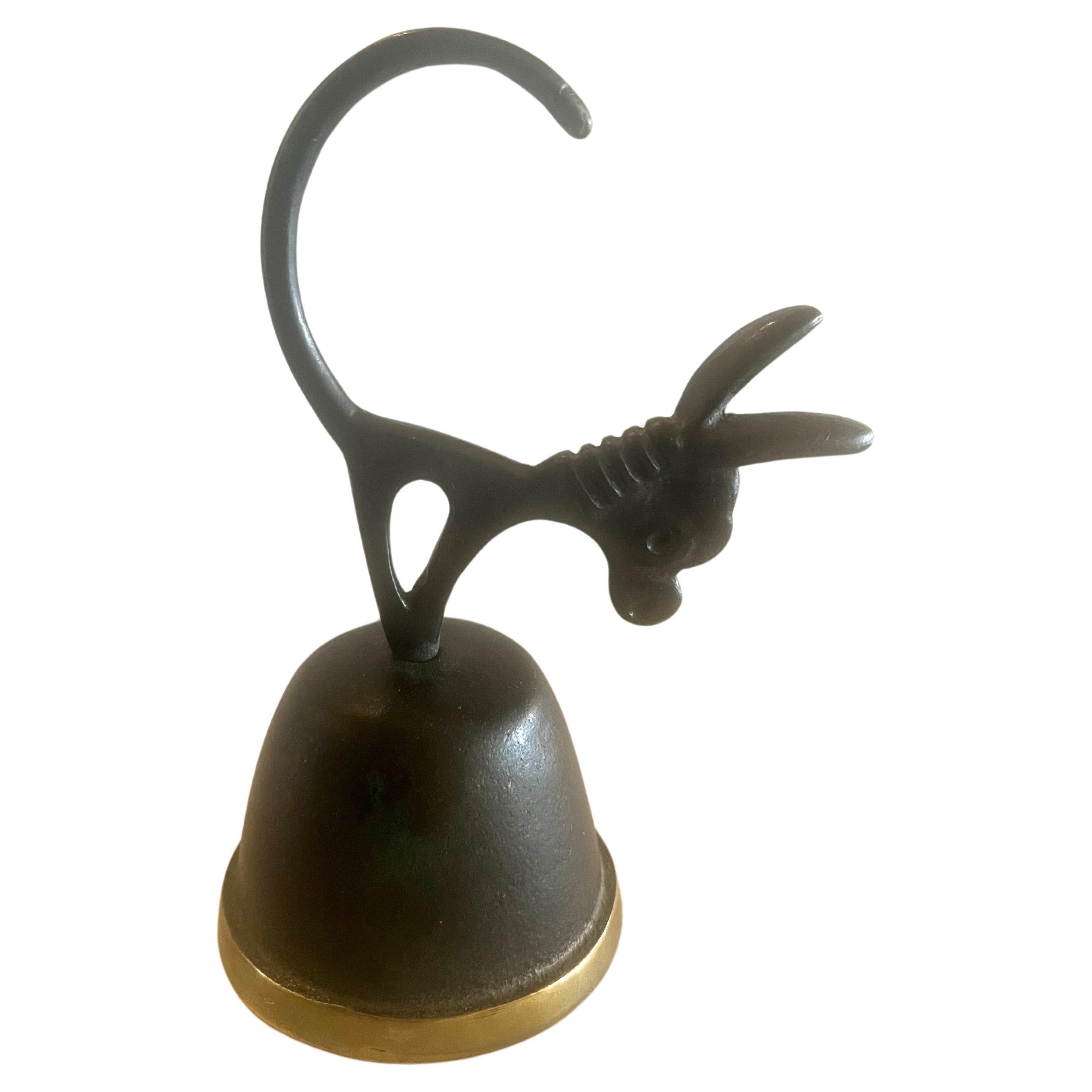 Vintage Walter Bosse Donkey collectible solid bronze bell from the 1950s. Belle tonalité. Fabriqué en Autriche.