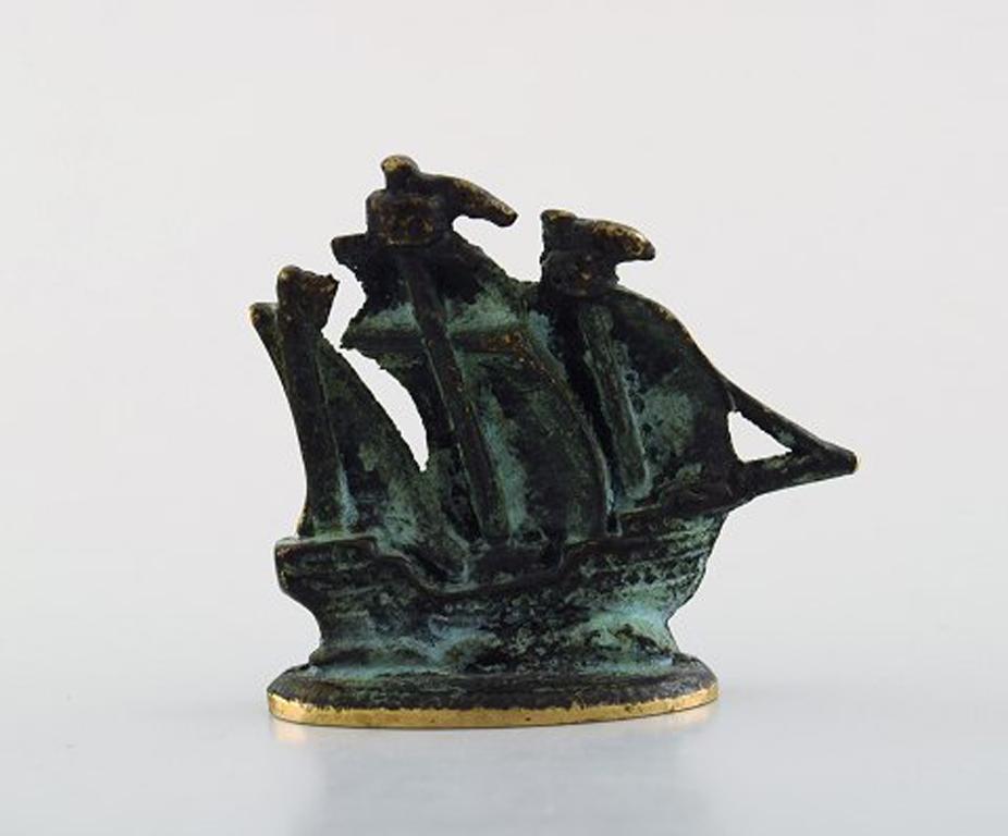 Walter Bosse, Austrian artist and designer (b. 1904, 1974) for Herta Baller. Ship in bronze. 1950s.
Walter Bosse was affiliated with Wiener Werkstätte with Josef Hoffmann as his mentor. Bosse's work was popular in his time.
In very good