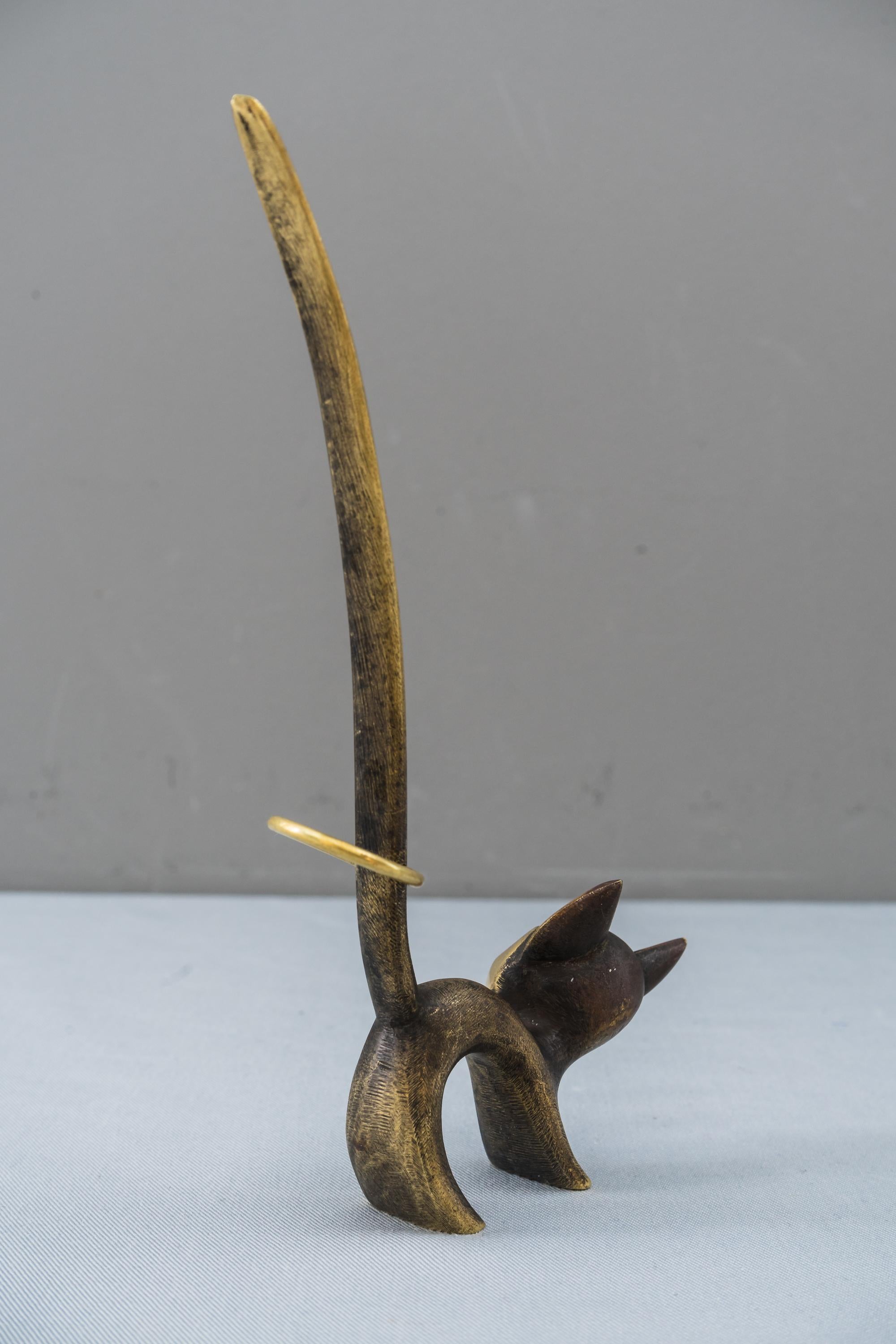 Mid-Century Modern Walter Bosse Brass Cat Figurine Pretzel Holder, Ring Holder For Sale