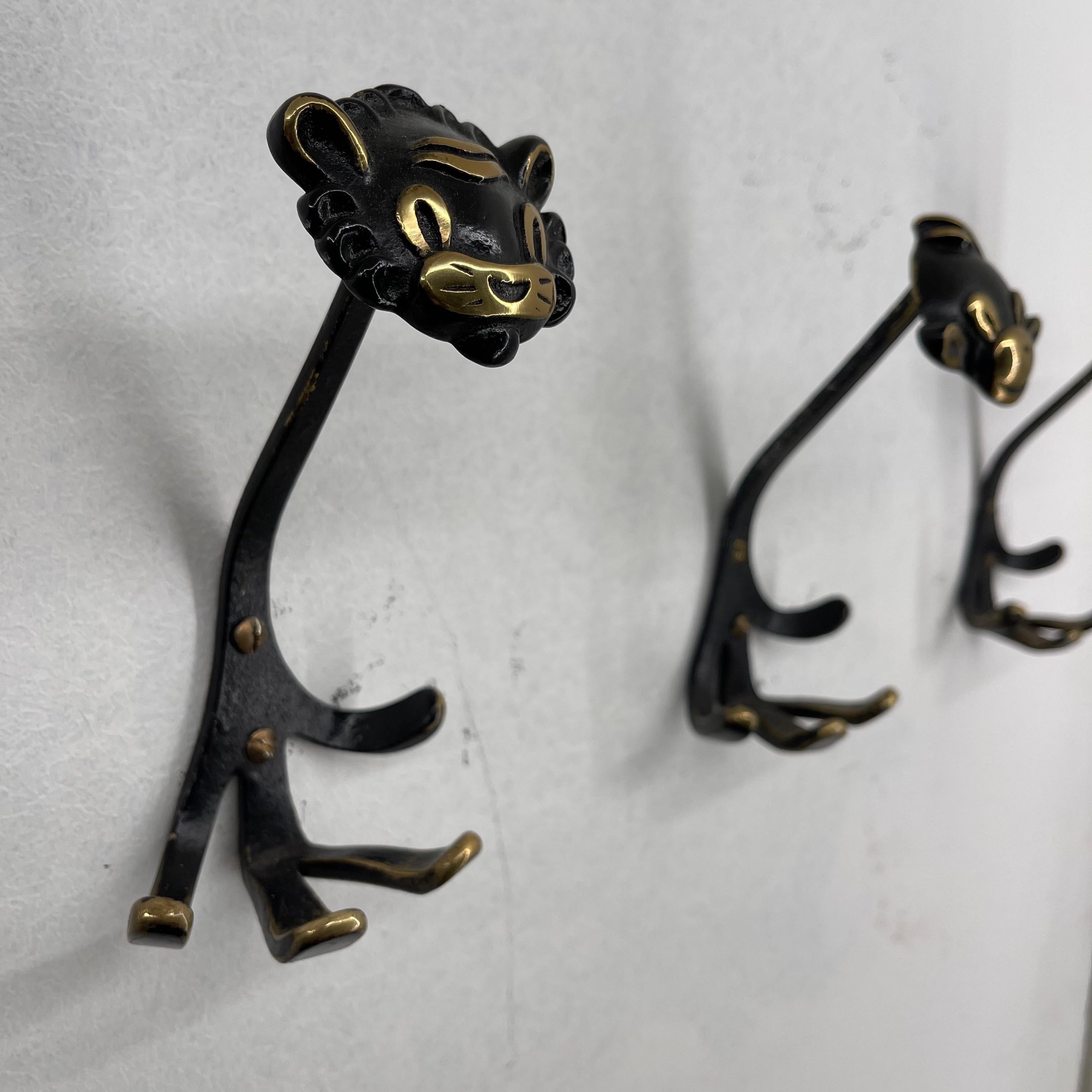 Walter Bosse Brass Wall Hooks Model 'Zoo', 6 Pieces Available, Austria 1950s For Sale 4