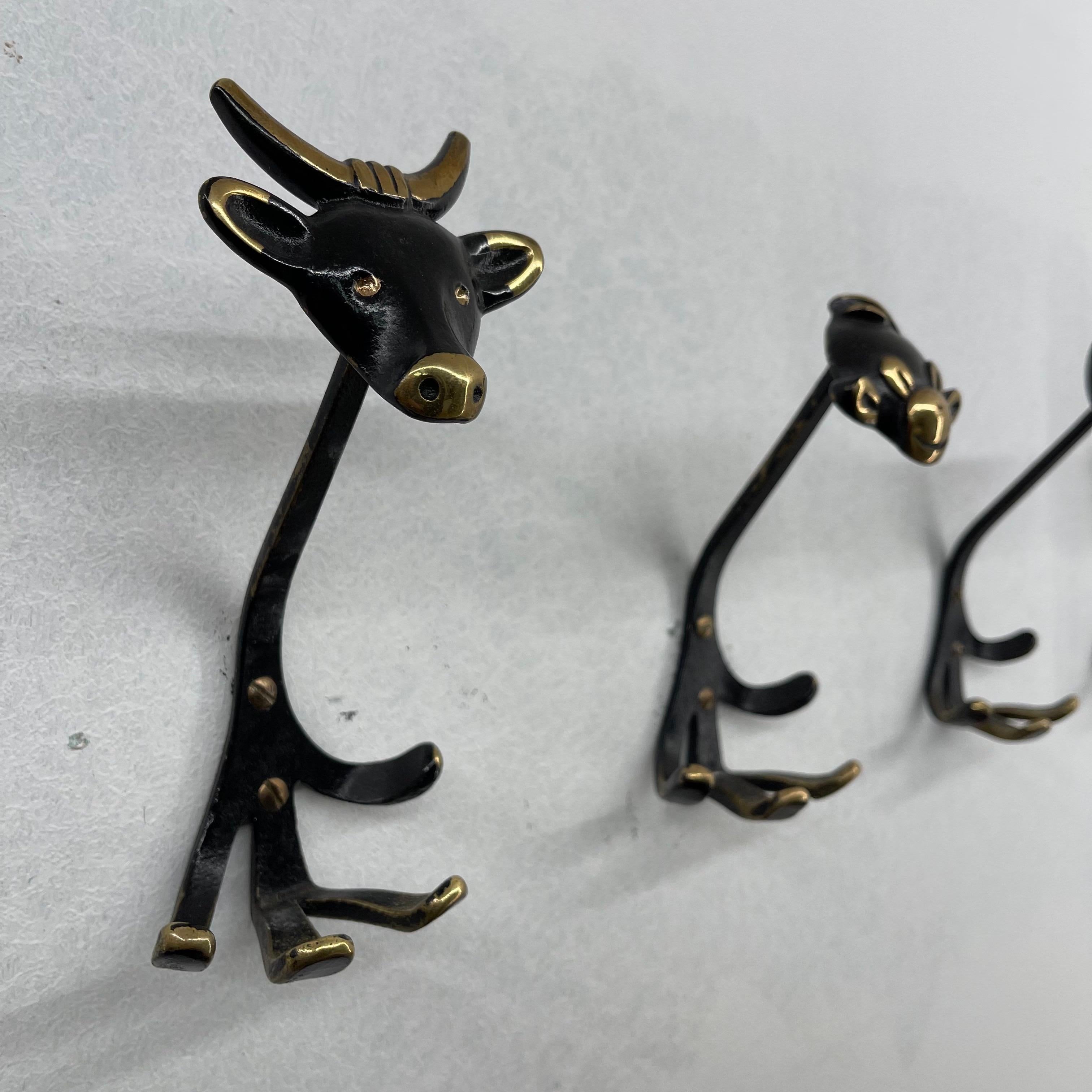 Walter Bosse Brass Wall Hooks Model 'Zoo', 6 Pieces Available, Austria 1950s For Sale 6