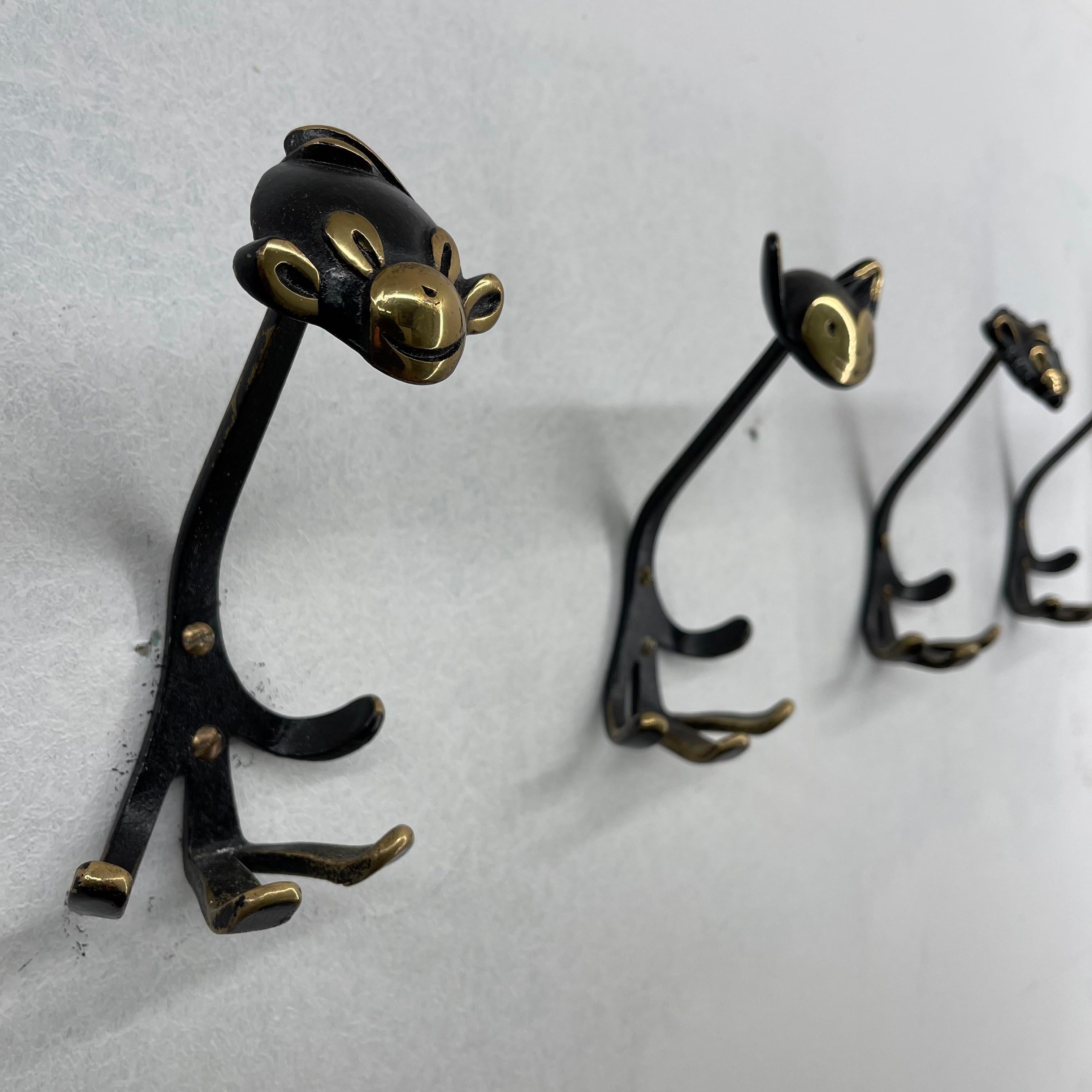 Walter Bosse Brass Wall Hooks Model 'Zoo', 6 Pieces Available, Austria 1950s For Sale 7