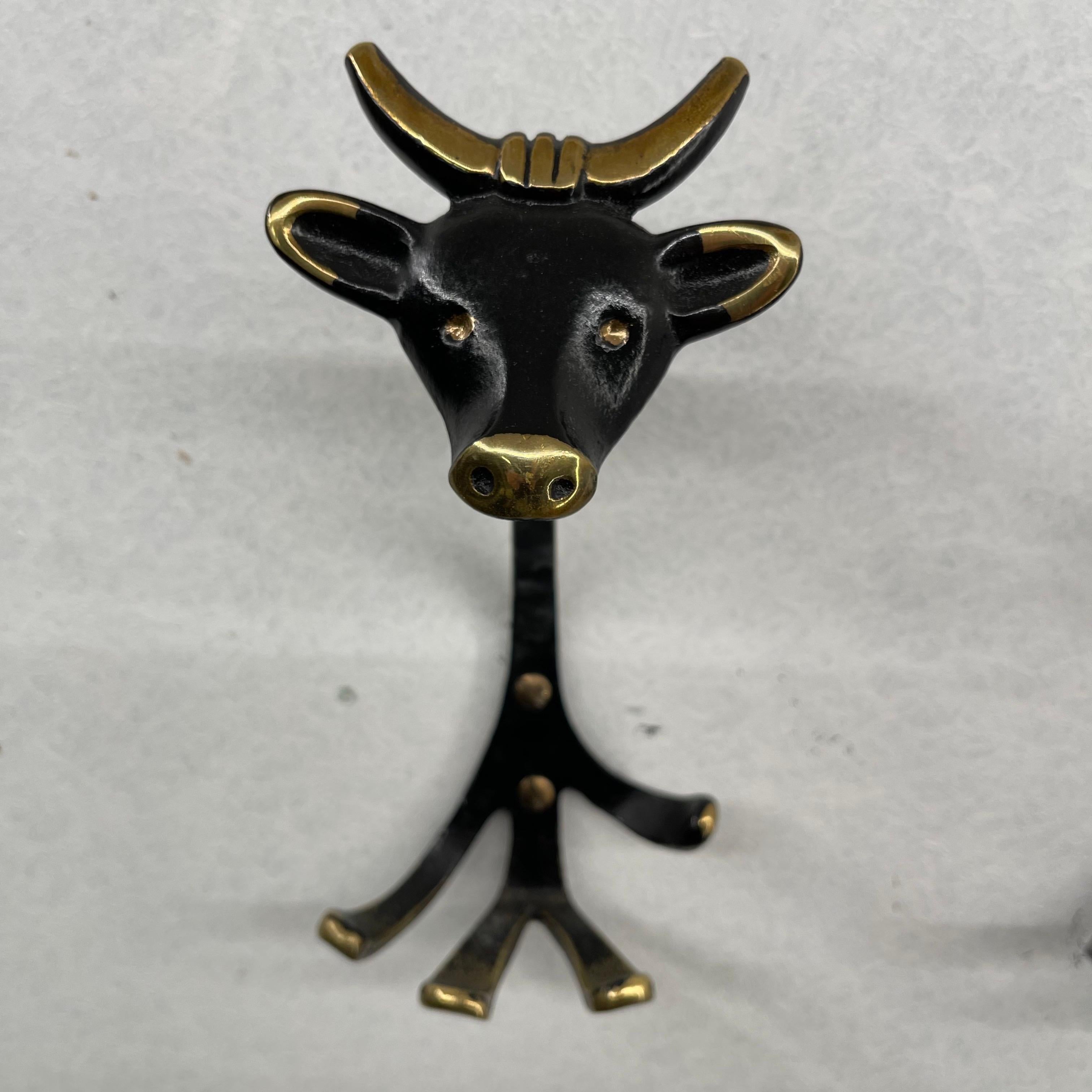 Mid-Century Modern Walter Bosse Brass Wall Hooks Model 'Zoo', 6 Pieces Available, Austria 1950s For Sale