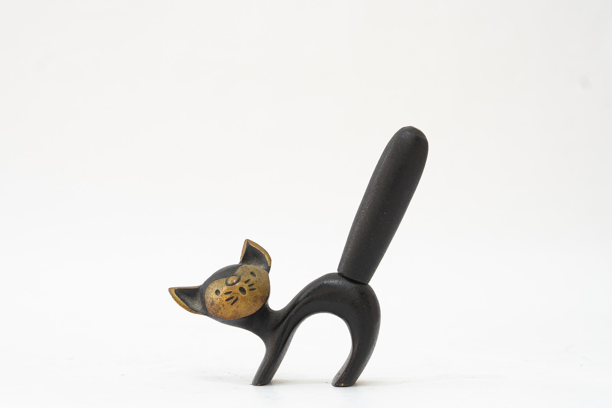 Walter Bosse gatto apribottiglie vienna anni '50 circa
Condizioni originali