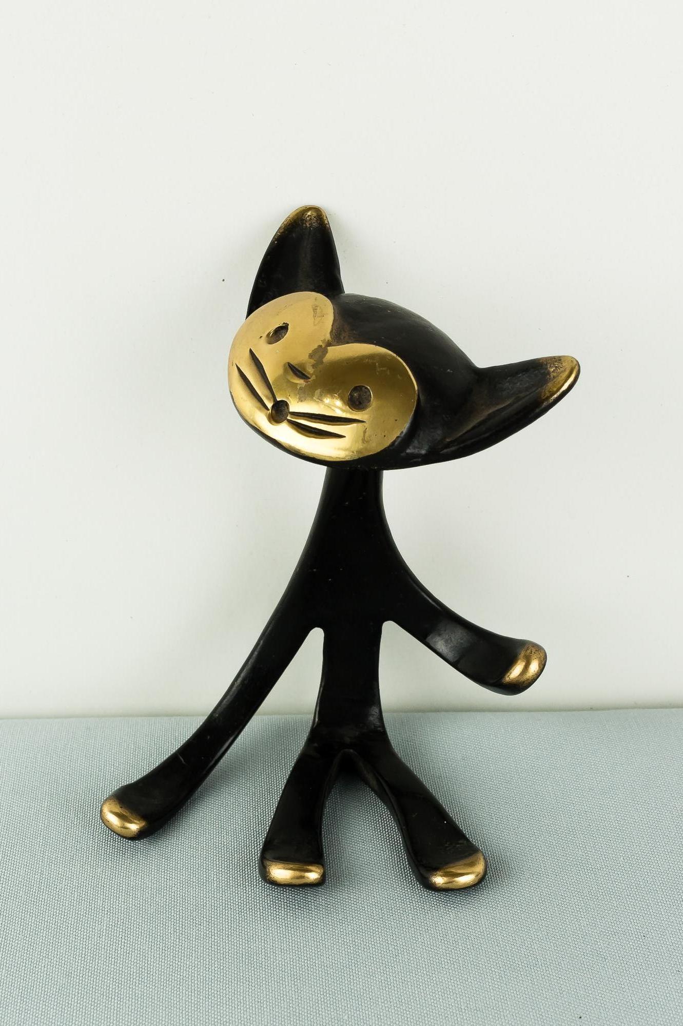 Walter Bosse cat business card holder 
Original condition.