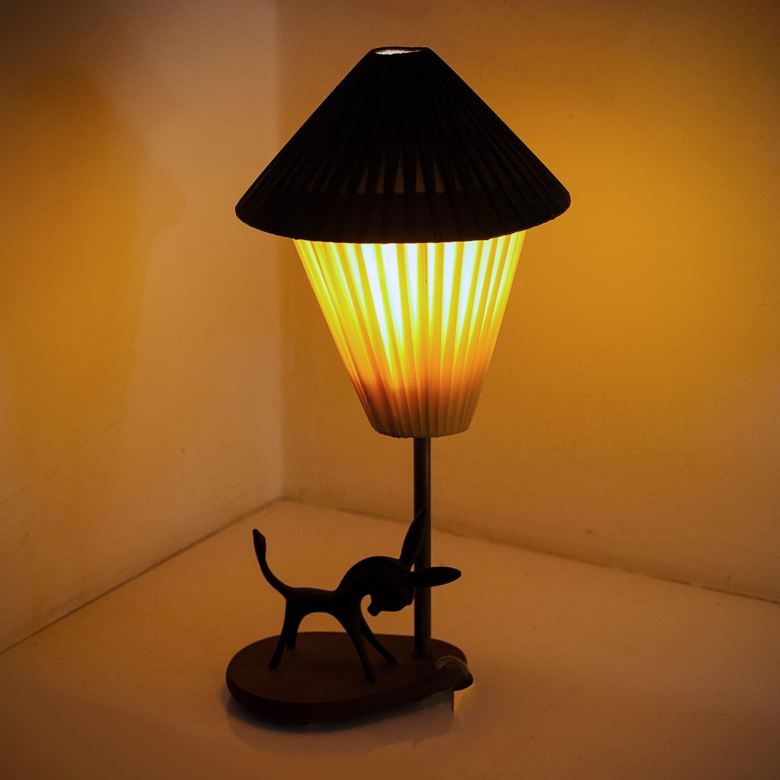 Walter Bosse lampe de bureau en forme de âne, années 1950 en vente 3