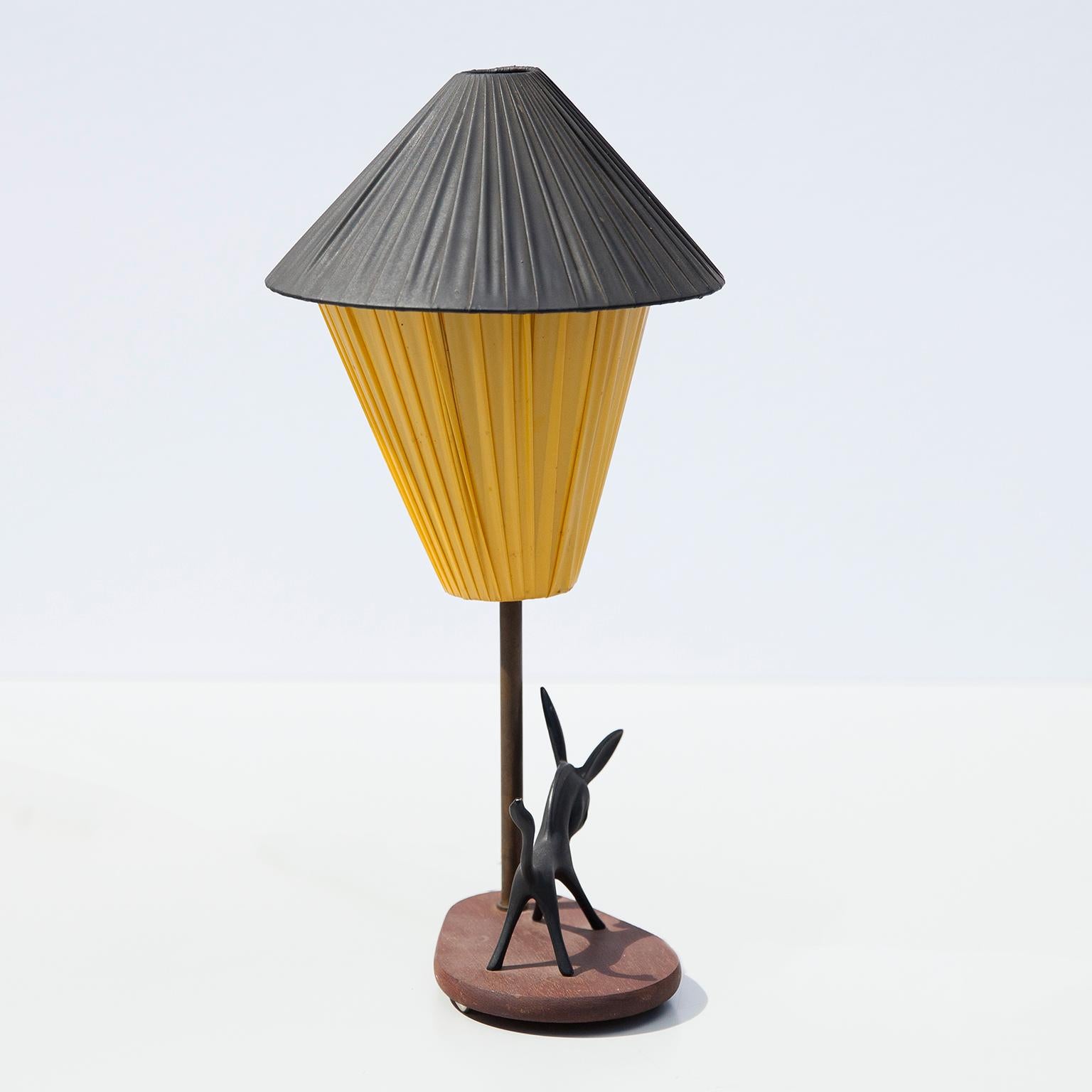 Autrichien Walter Bosse lampe de bureau en forme de âne, années 1950 en vente