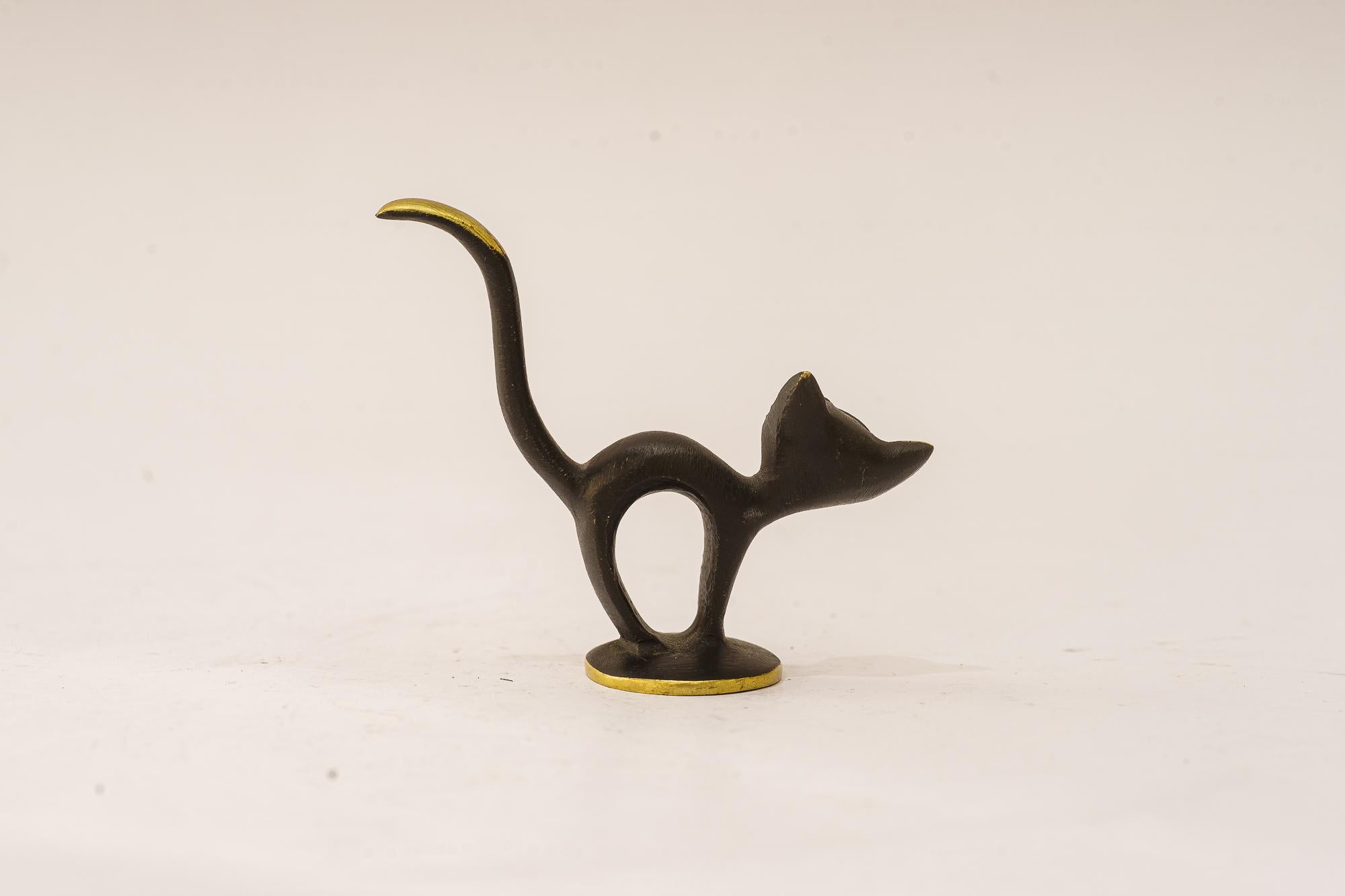 Austrian Walter bosse for herta Baller cat figurine vienna around 1950s For Sale