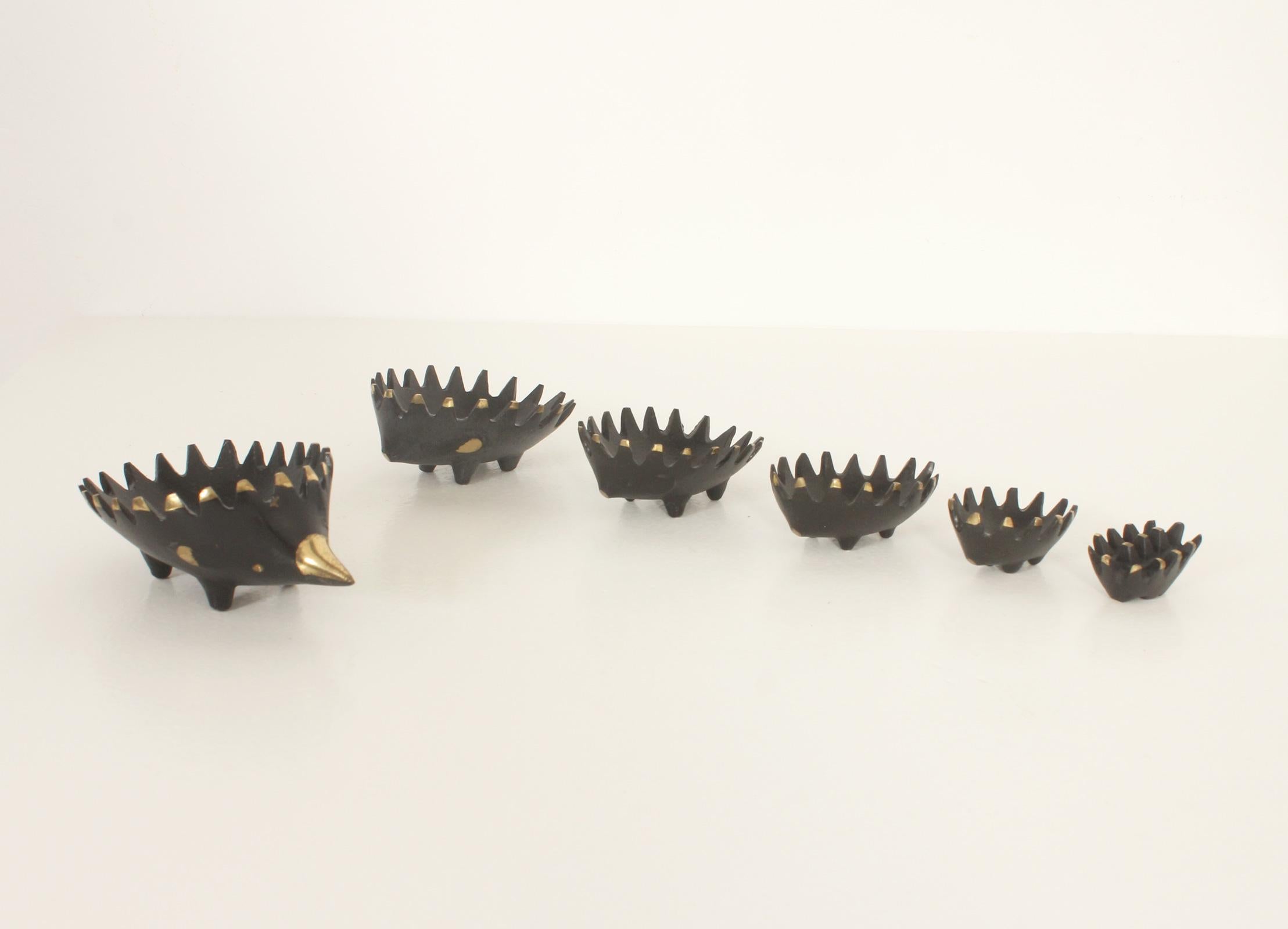 Walter Bosse Hedgehog Stackable Ashtray Set for Bertha Baller, 1955 For Sale 1