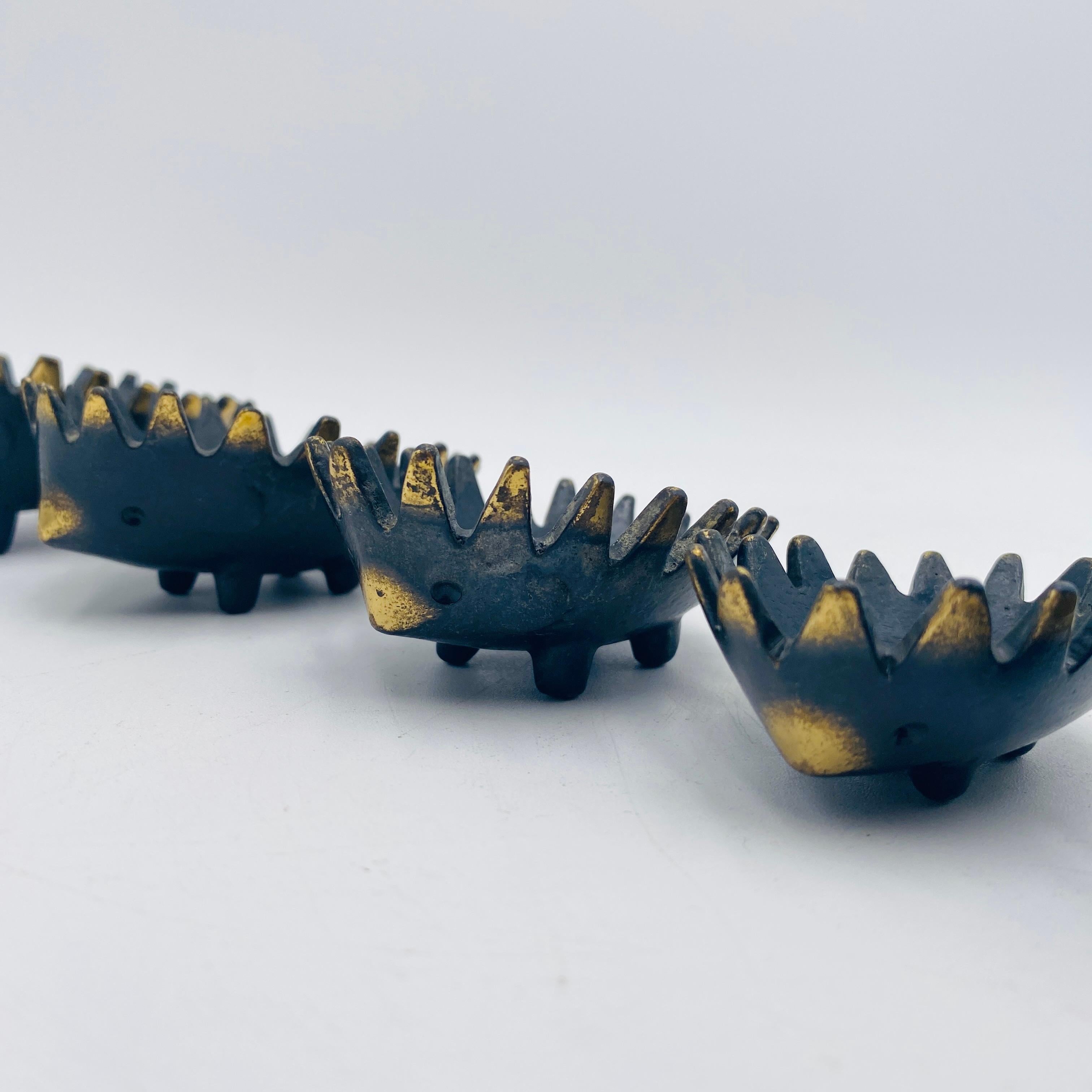 Autrichien Cendriers empilables en laiton Walter Bosse, Herta Baller, Autriche, années 1950 en vente