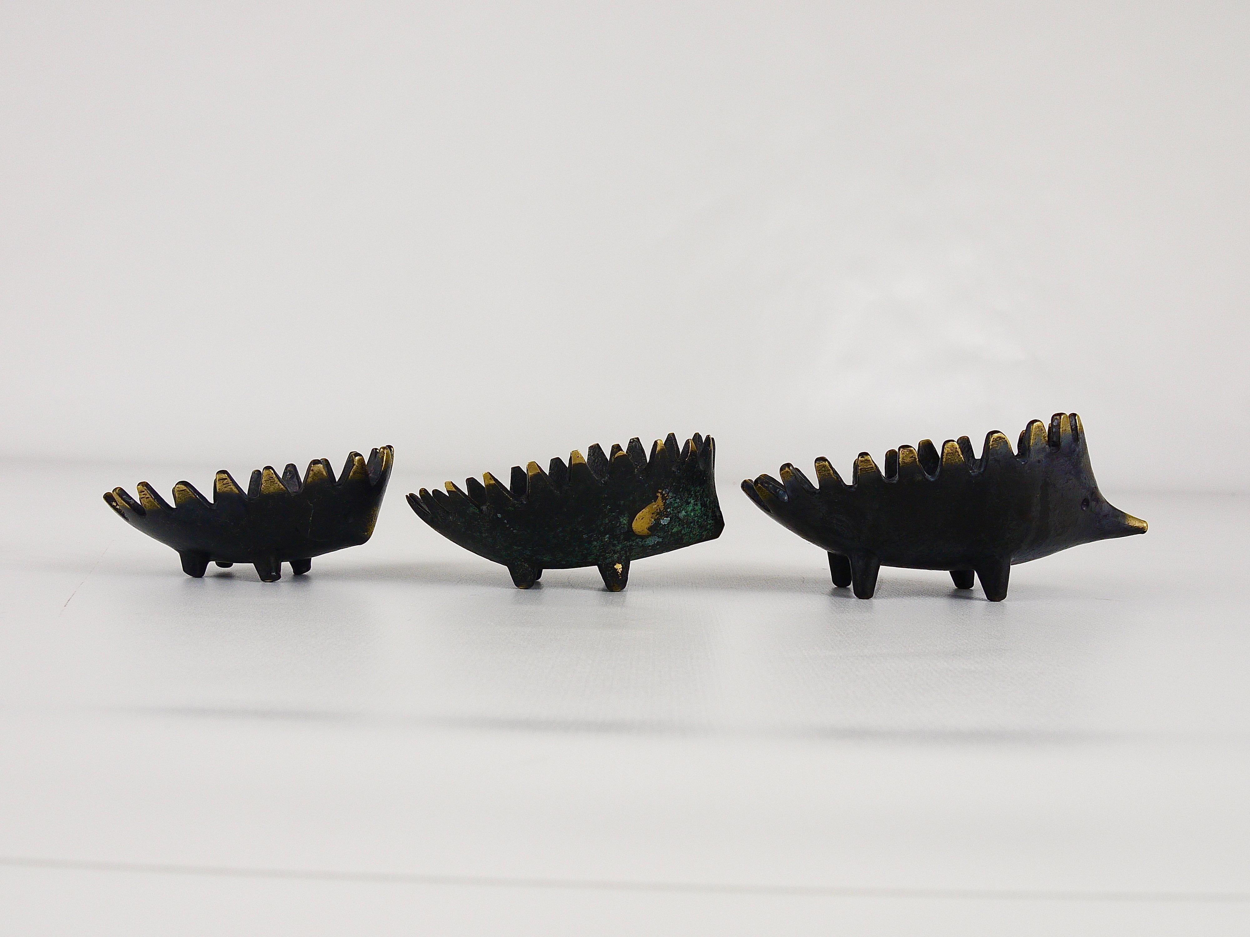 Walter Bosse Hedgehog Stackable Brass Ashtrays, Hertha Baller, Austria, 1950s 4