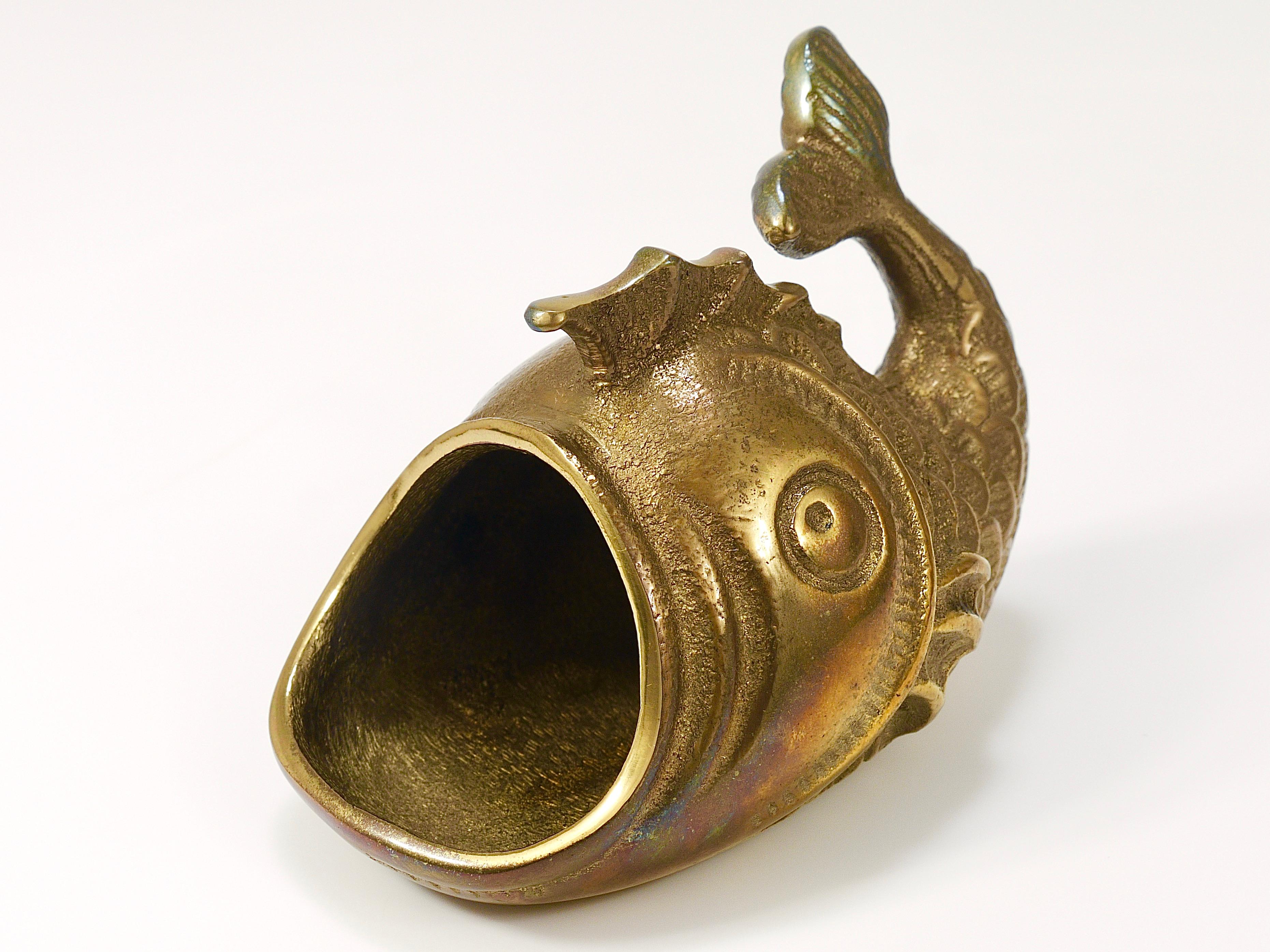 Walter Bosse Midcentury Fish Sculpture Brass Ashtray, Austria, 1950s For Sale 4