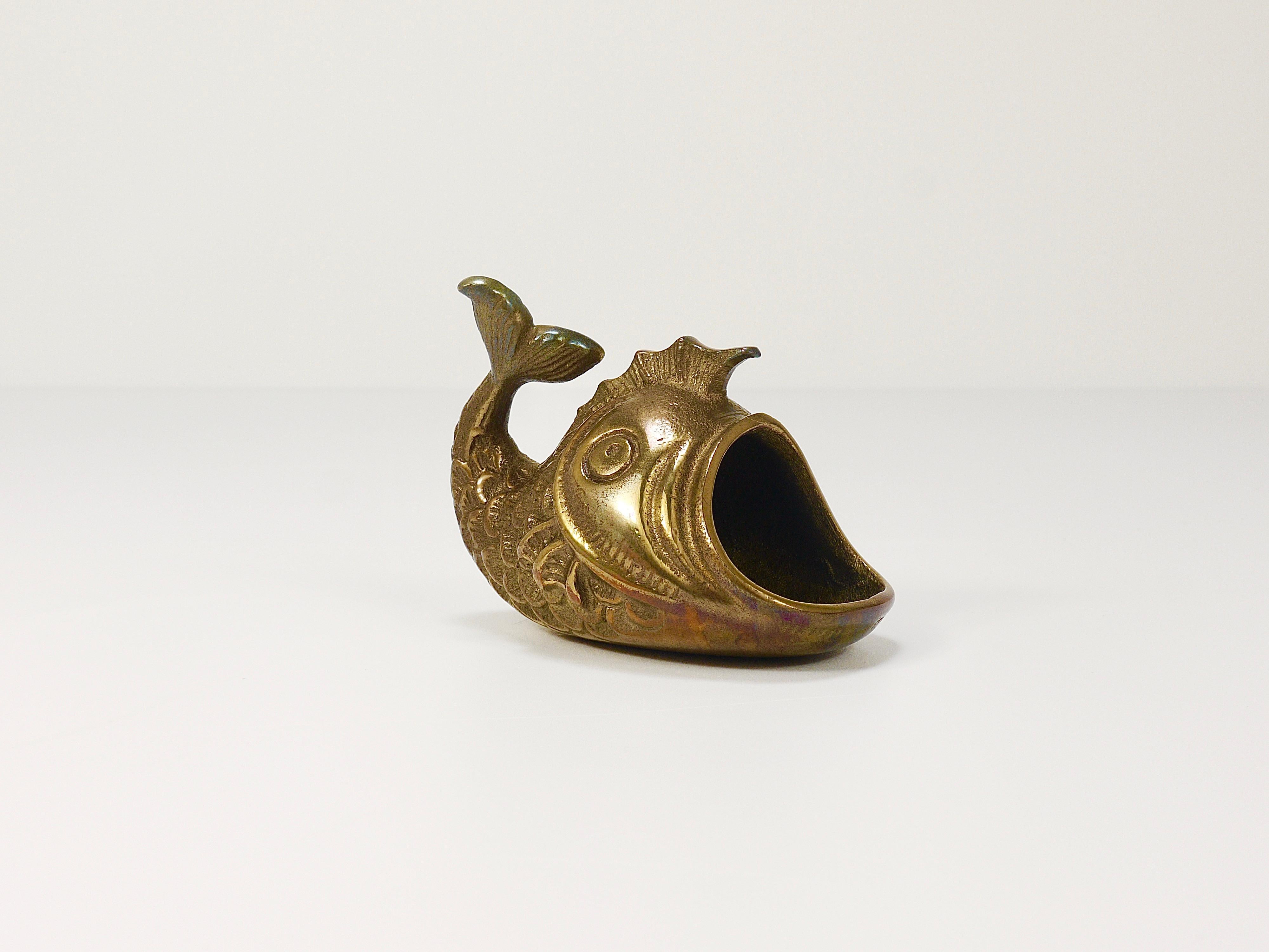 Walter Bosse Midcentury Fish Sculpture Brass Ashtray, Austria, 1950s For Sale 10