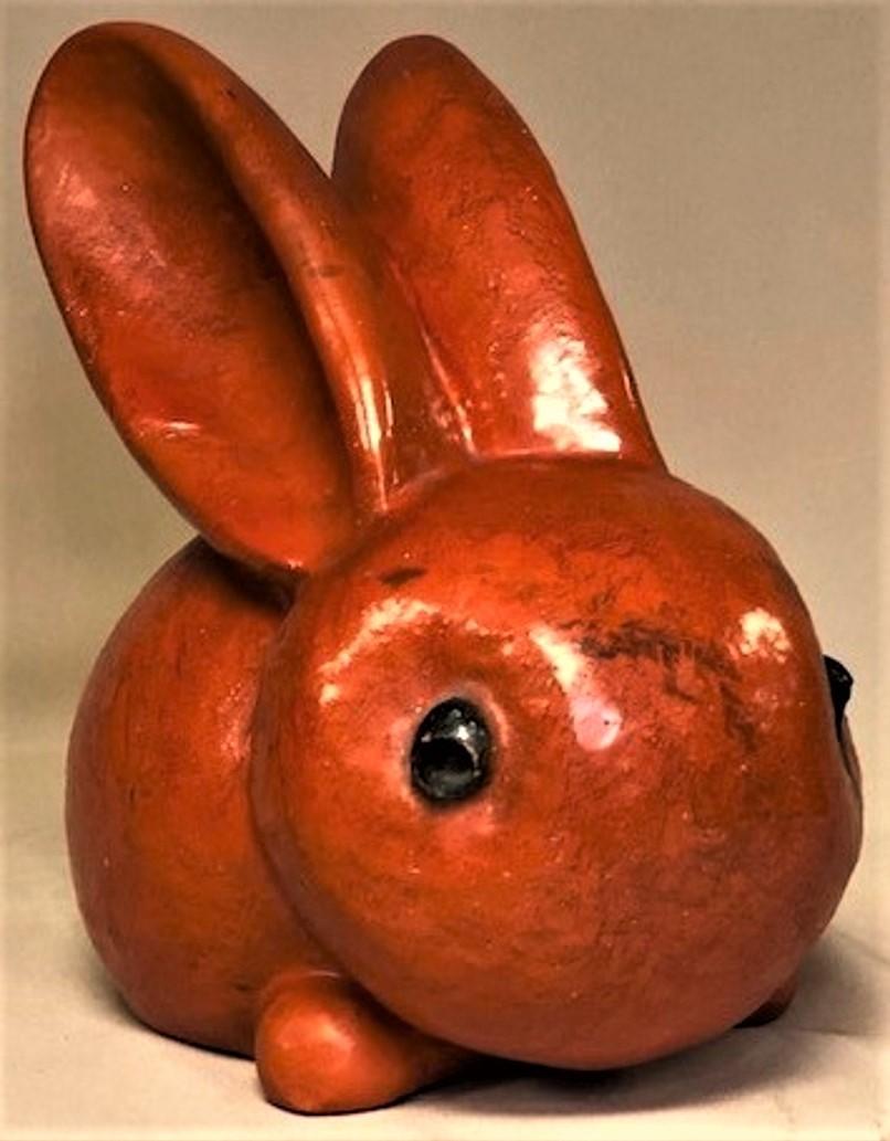 Walter Bosse, orangefarbene Kaninchenskulptur, österreichische Art-déco-Keramikskulptur, ca. 1930 (Mitte des 20. Jahrhunderts)