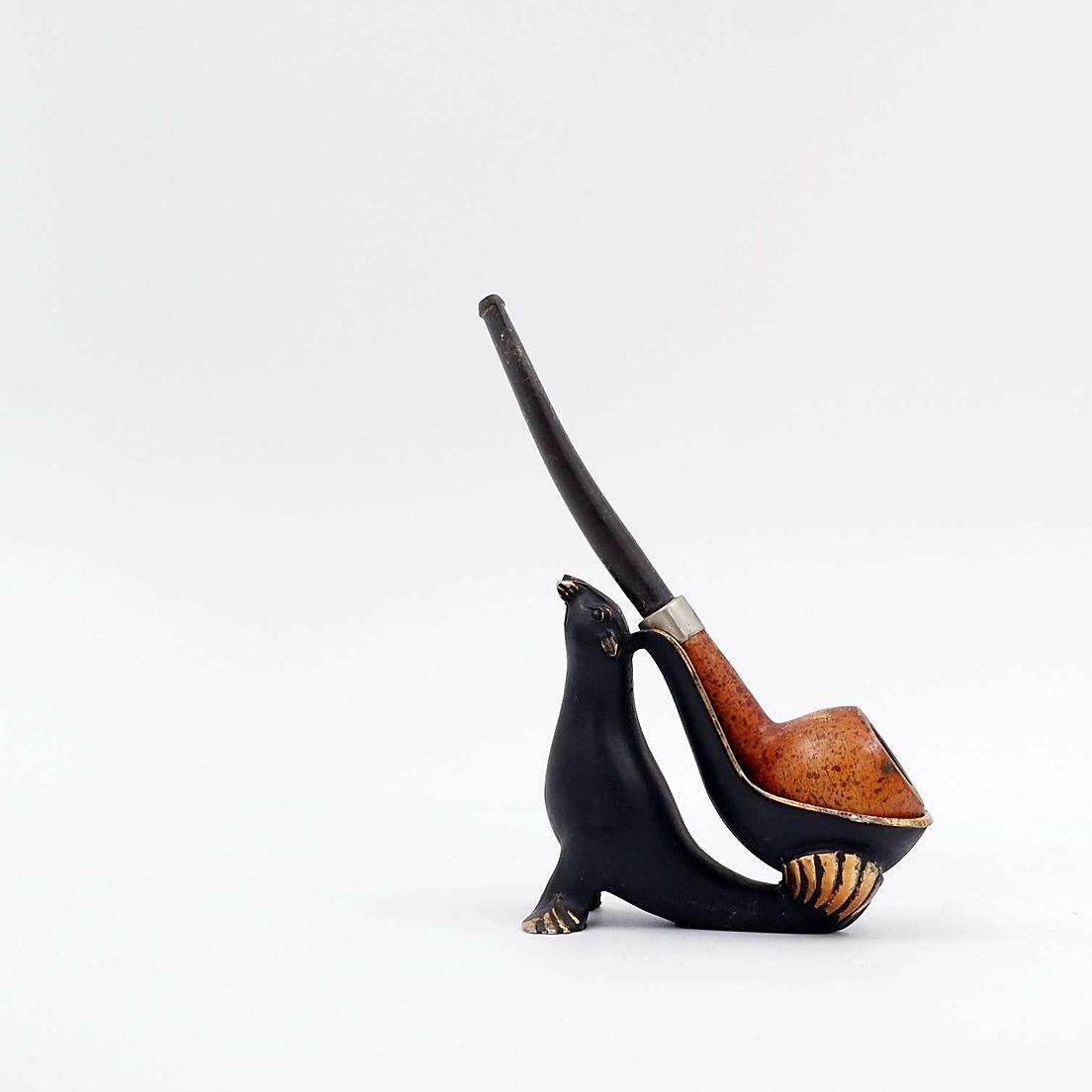Walter Bosse style Sea lion pipe holder in bronze - 1950s For Sale 2