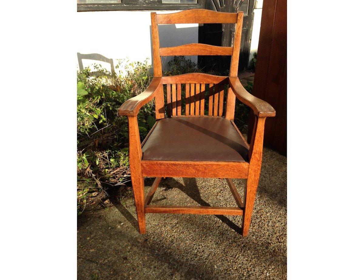 English Walter Cave Attri. a Pair of Arts & Crafts Oak Armchairs with Curvaceous Backs For Sale