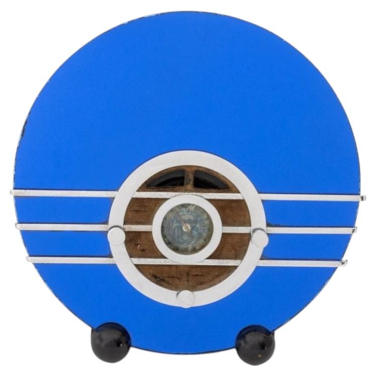 Radio vintage Walter Dorwin Teague « Bluebird », modèle 566, vers 1935