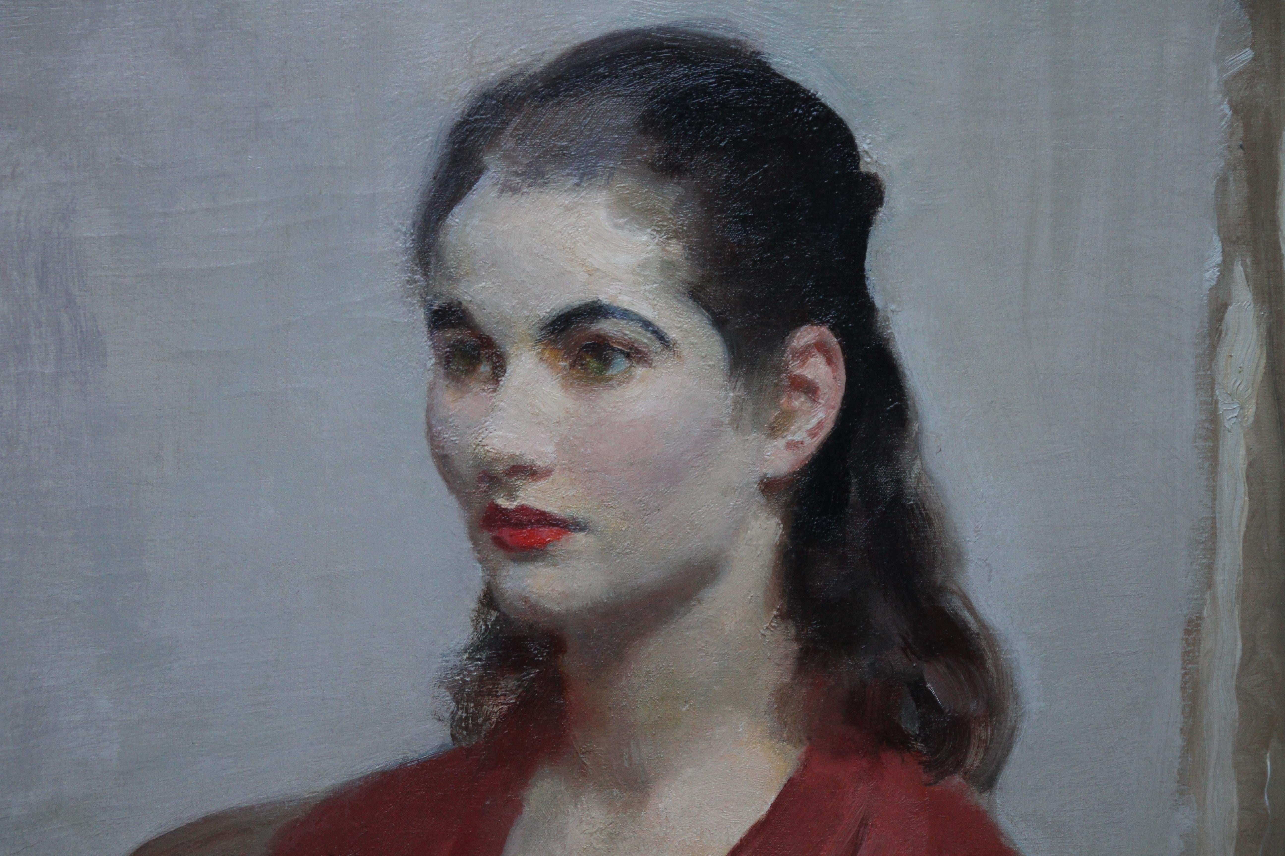 Portrait de jeune femme en rouge - Peinture à l'huile impressionniste britannique des années 20 - intérieur en vente 1