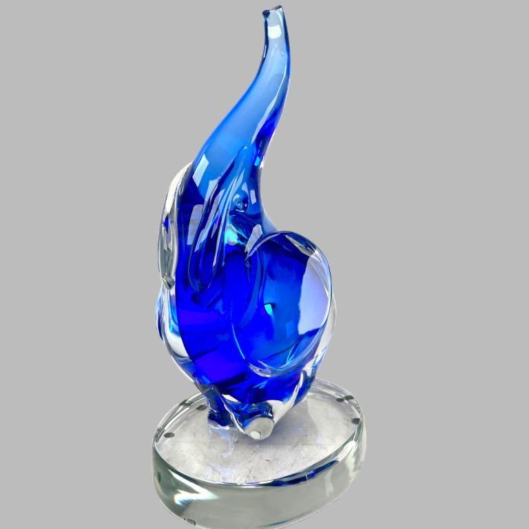 Sculpture d'éléphant bleu en verre de Murano en vente 1