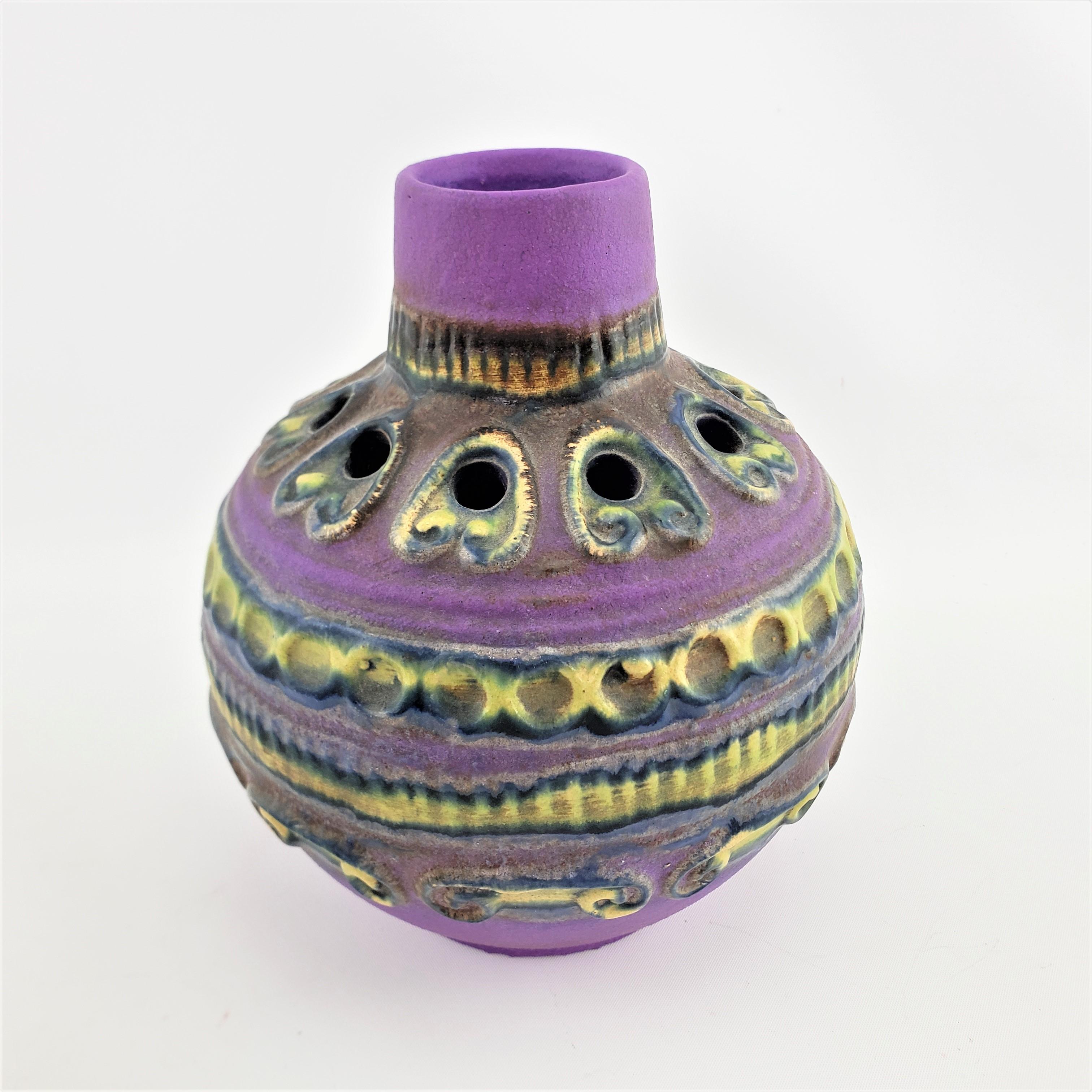Walter Gerhards West German Art Pottery 2270/16 Purple Mid-Century Modern Vase In Good Condition For Sale In Hamilton, Ontario