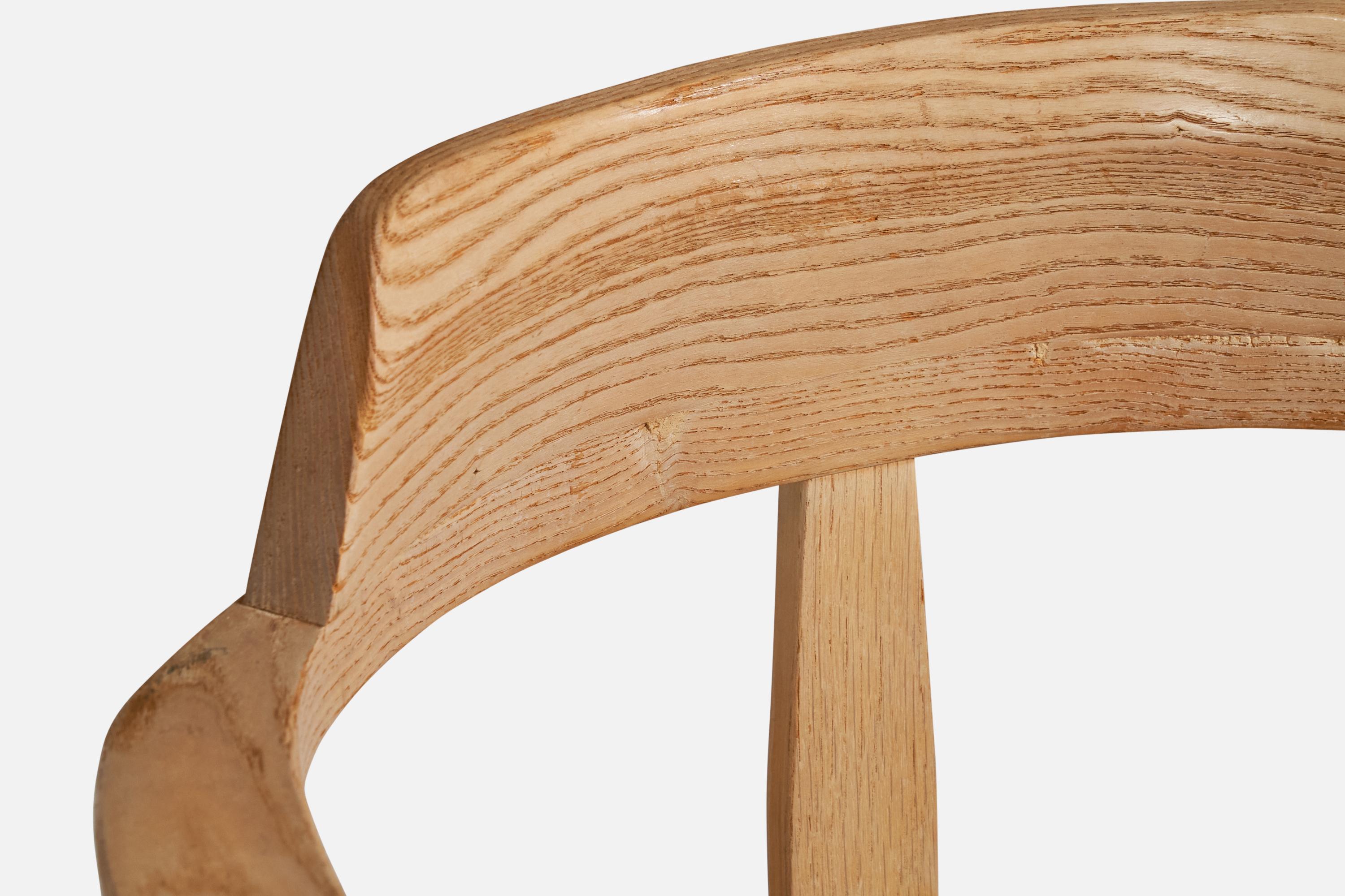 Walter Gropius, Armchairs, Oak, Velvet, USA, 1970s For Sale 5