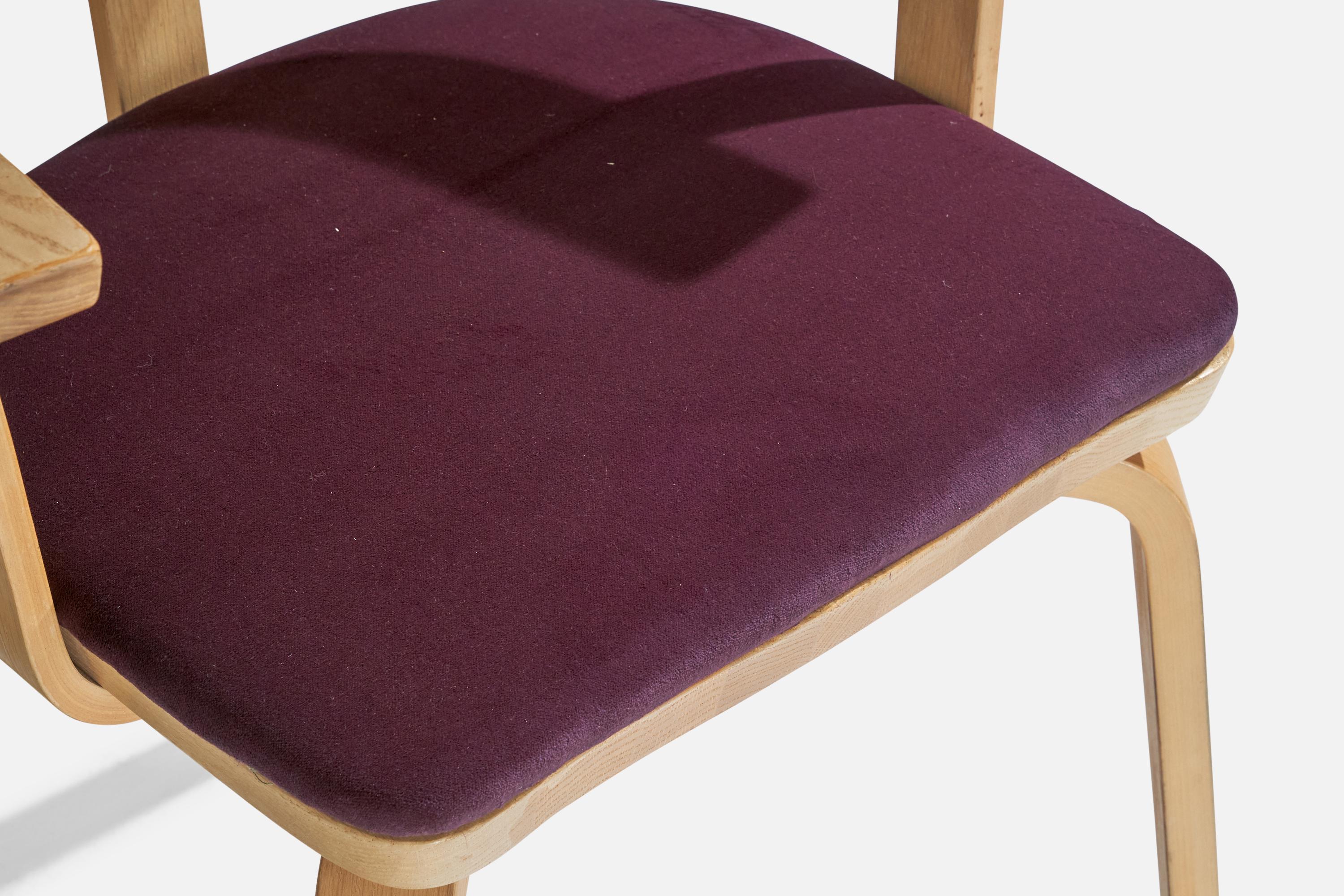 Walter Gropius, Armchairs, Oak, Velvet, USA, 1970s For Sale 1