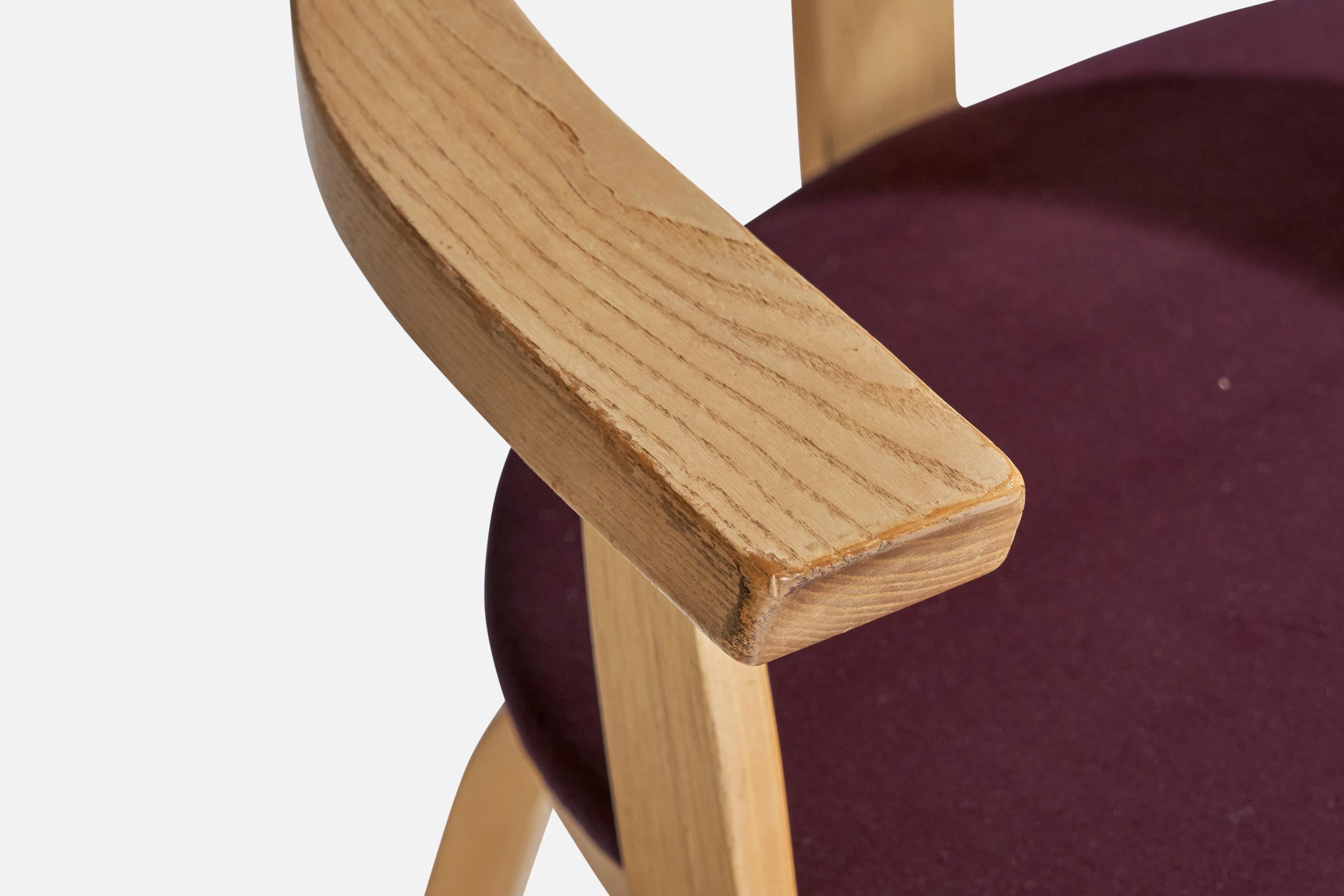 Walter Gropius, Armchairs, Oak, Velvet, USA, 1970s For Sale 3