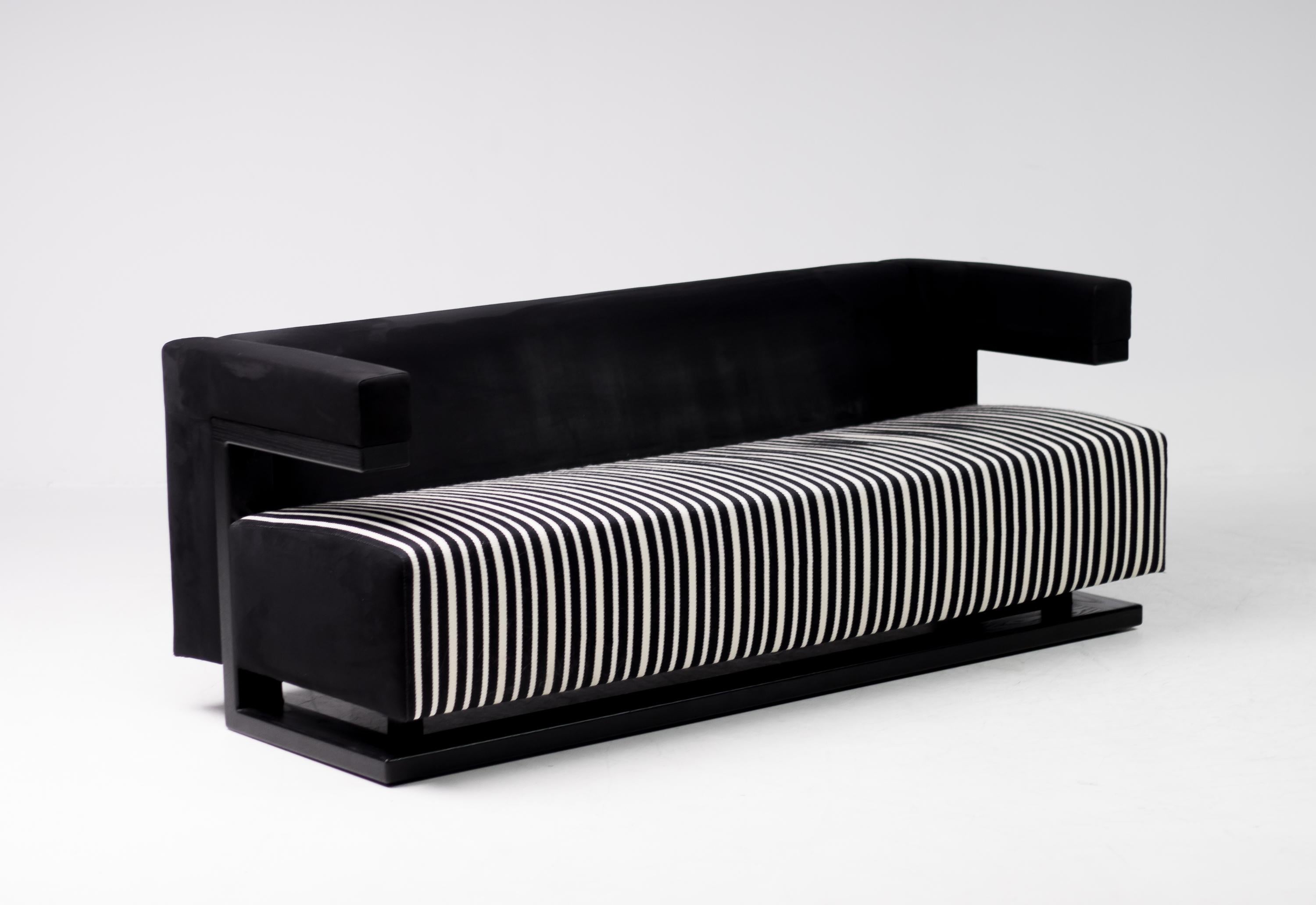 Walter Gropius F51 Bauhaus Sofa
