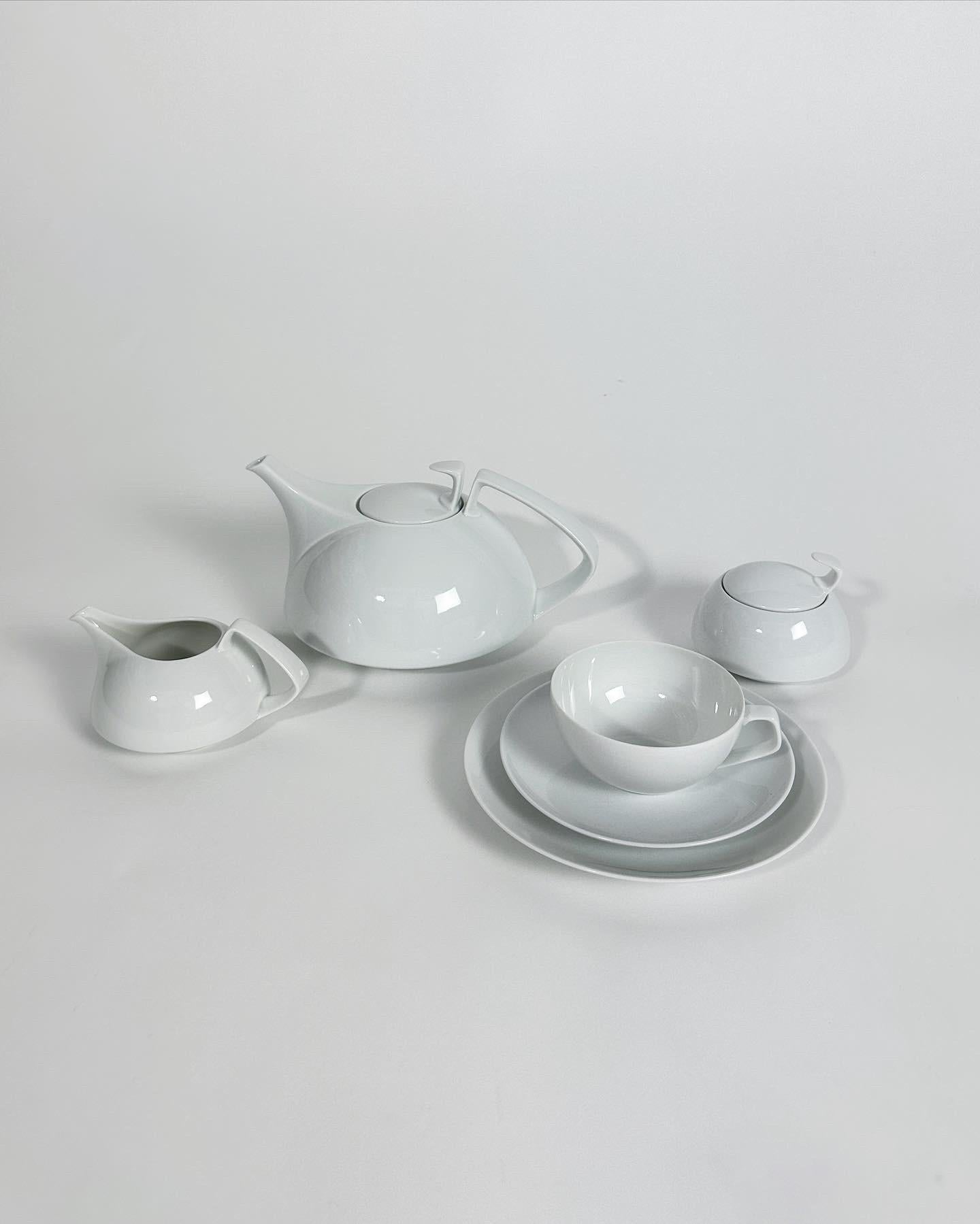 Walter Gropius Tea Set Rosenthal Germany TAC Porcelain 1969 In Good Condition In Basel, BS