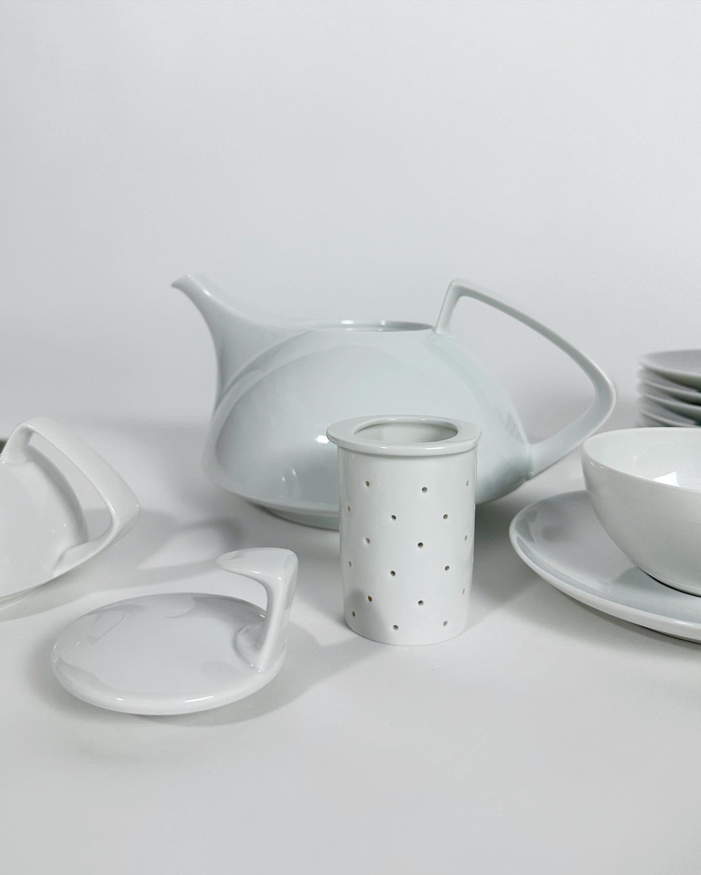 Mid-20th Century Walter Gropius Tea Set Rosenthal Germany TAC Porcelain 1969