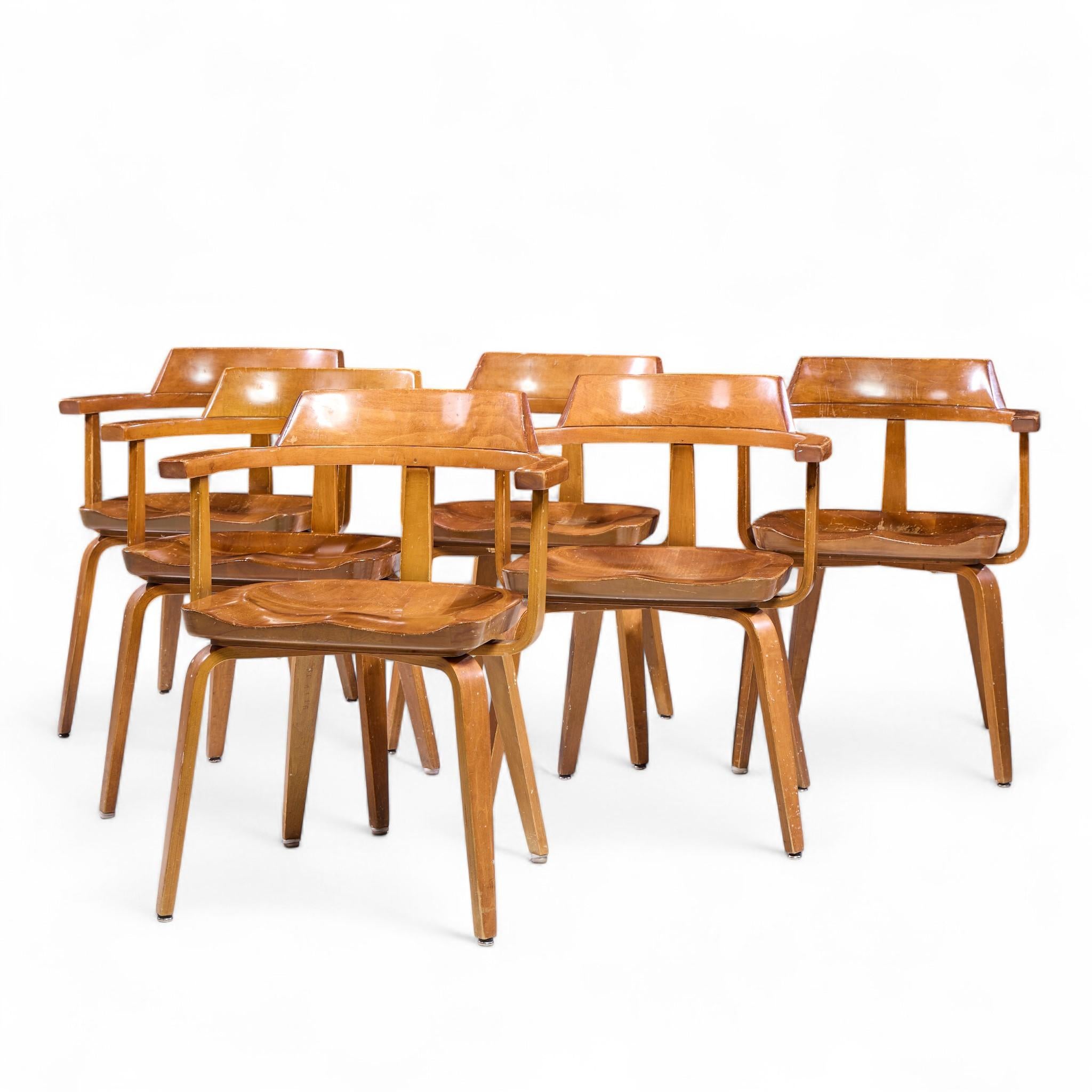 Mid-Century Modern Walter Gropius W199 Bauhaus for Thonet Mid Century Bentwood Chairs - Set of 6 en vente