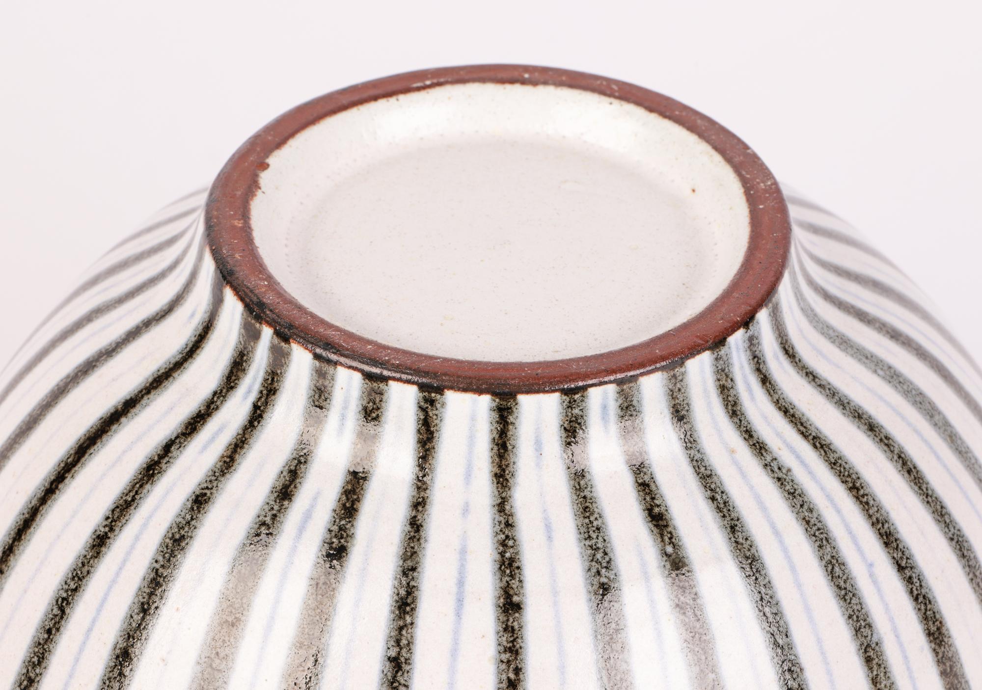 Walter & Jack Cole Mid-Century Rye Studio Pottery Linear Pattern Bowl 9