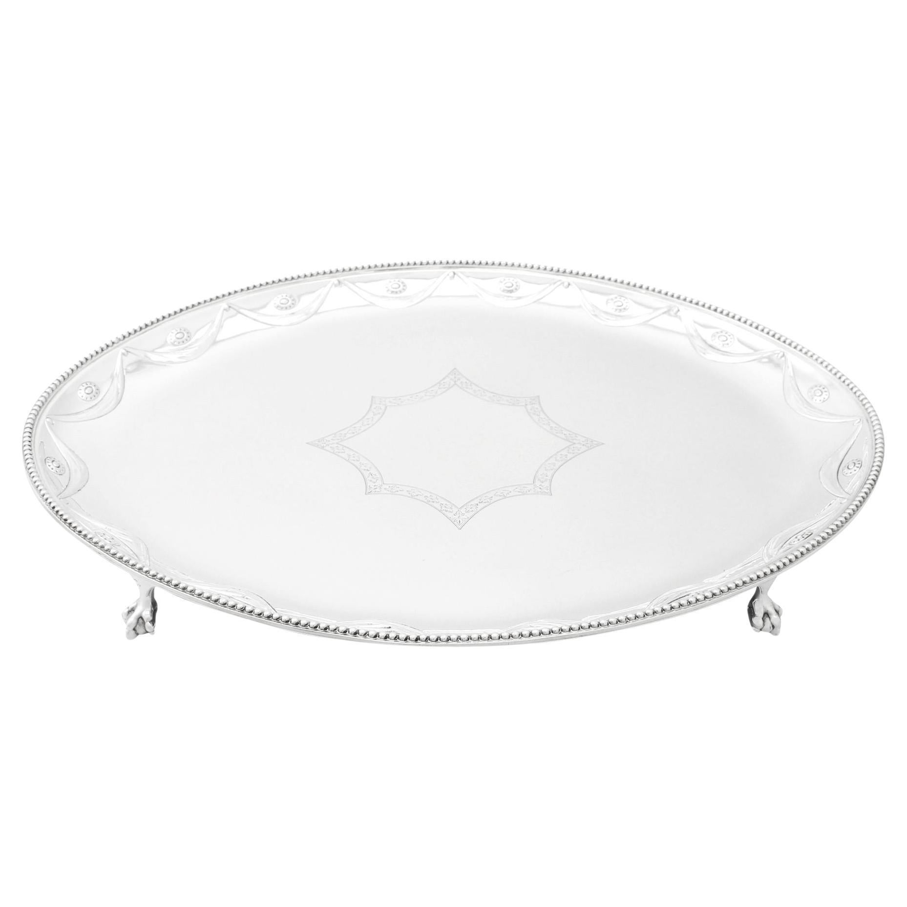 Plateau Salver victorien ancien en argent sterling Walter & John Barnard en vente