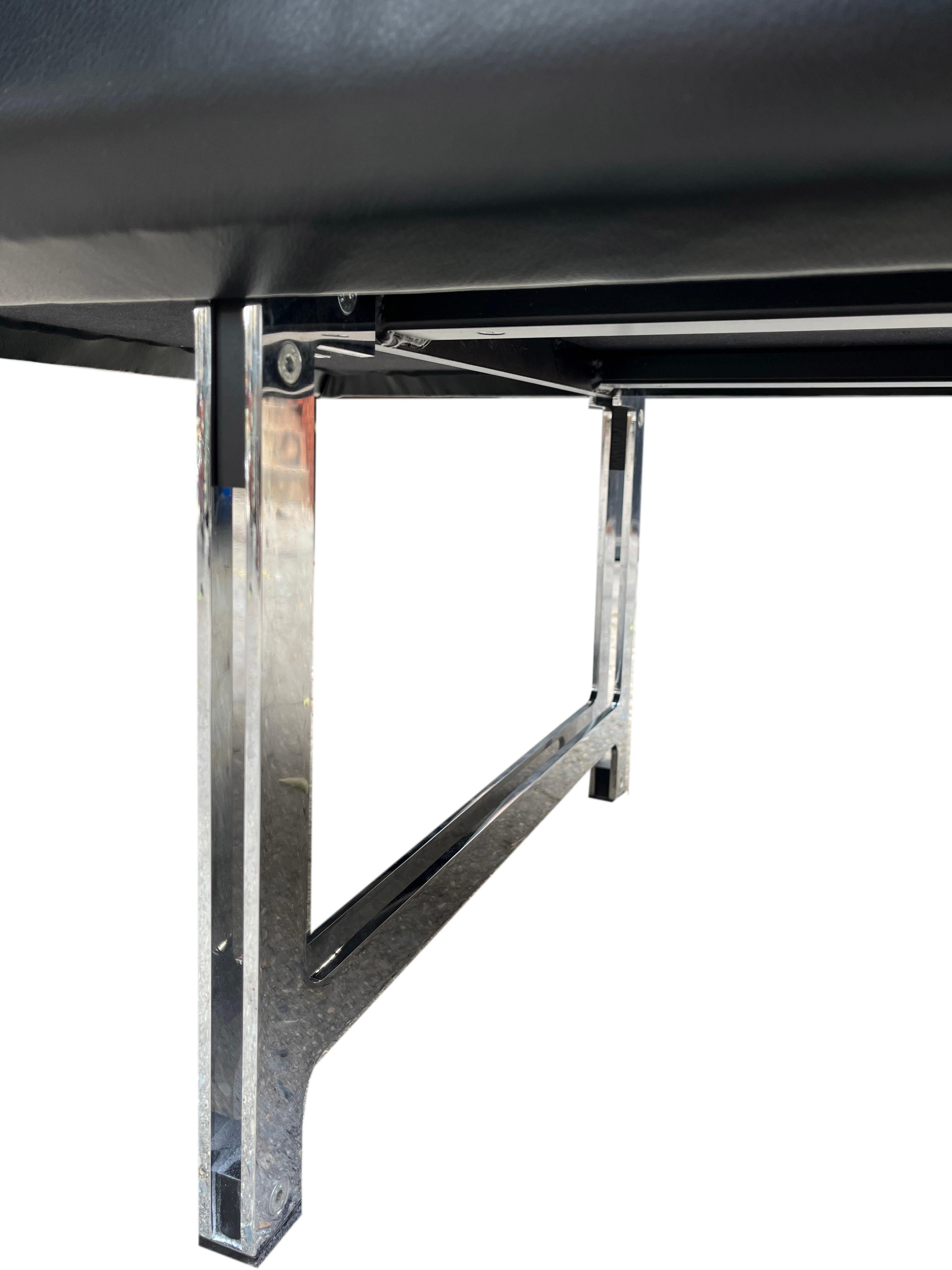 Walter Knoll Bench in Black Leather Crome Base In Good Condition In BROOKLYN, NY