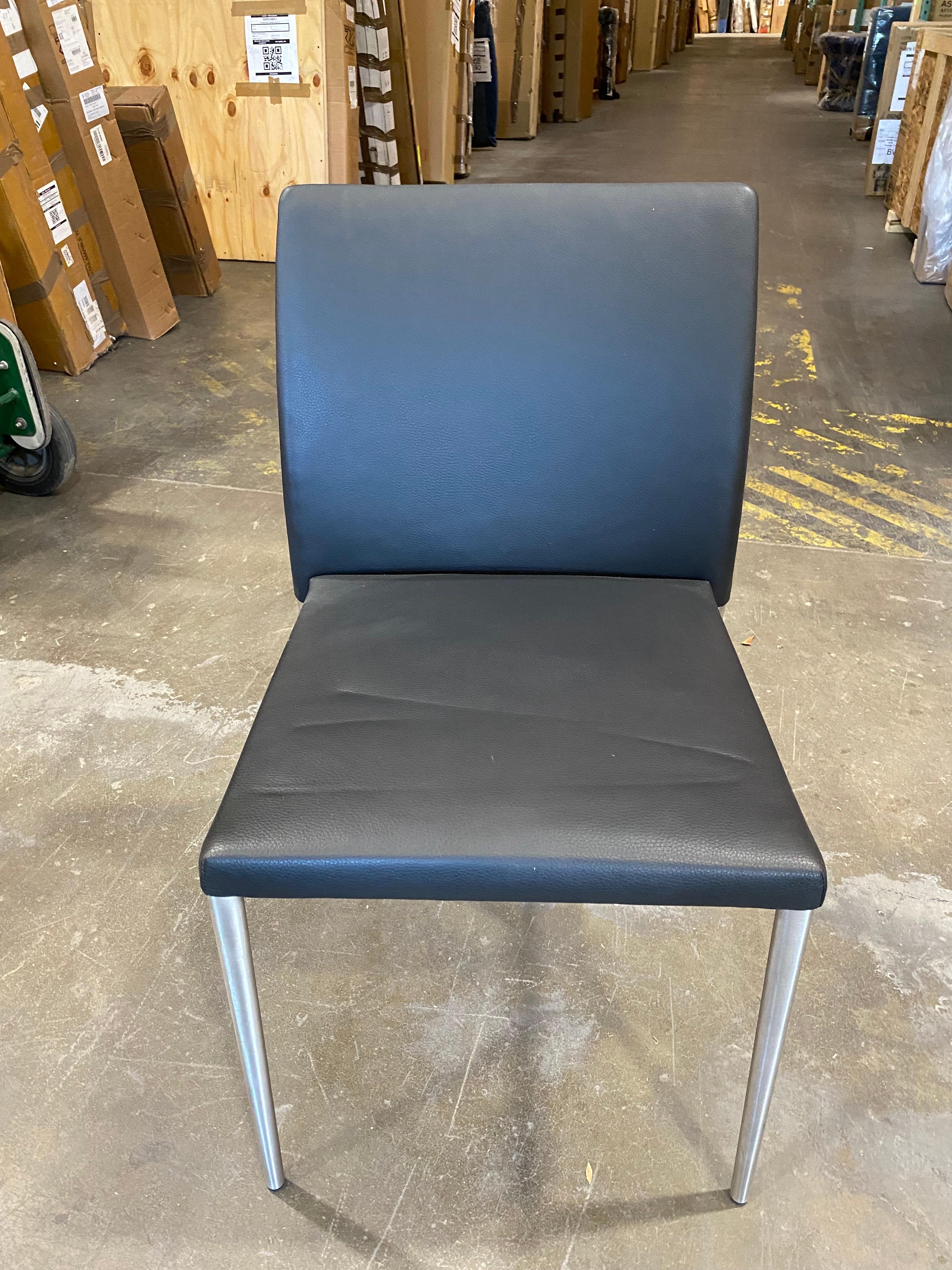 Walter Knoll Deen Leather Chair in STOCK For Sale 6