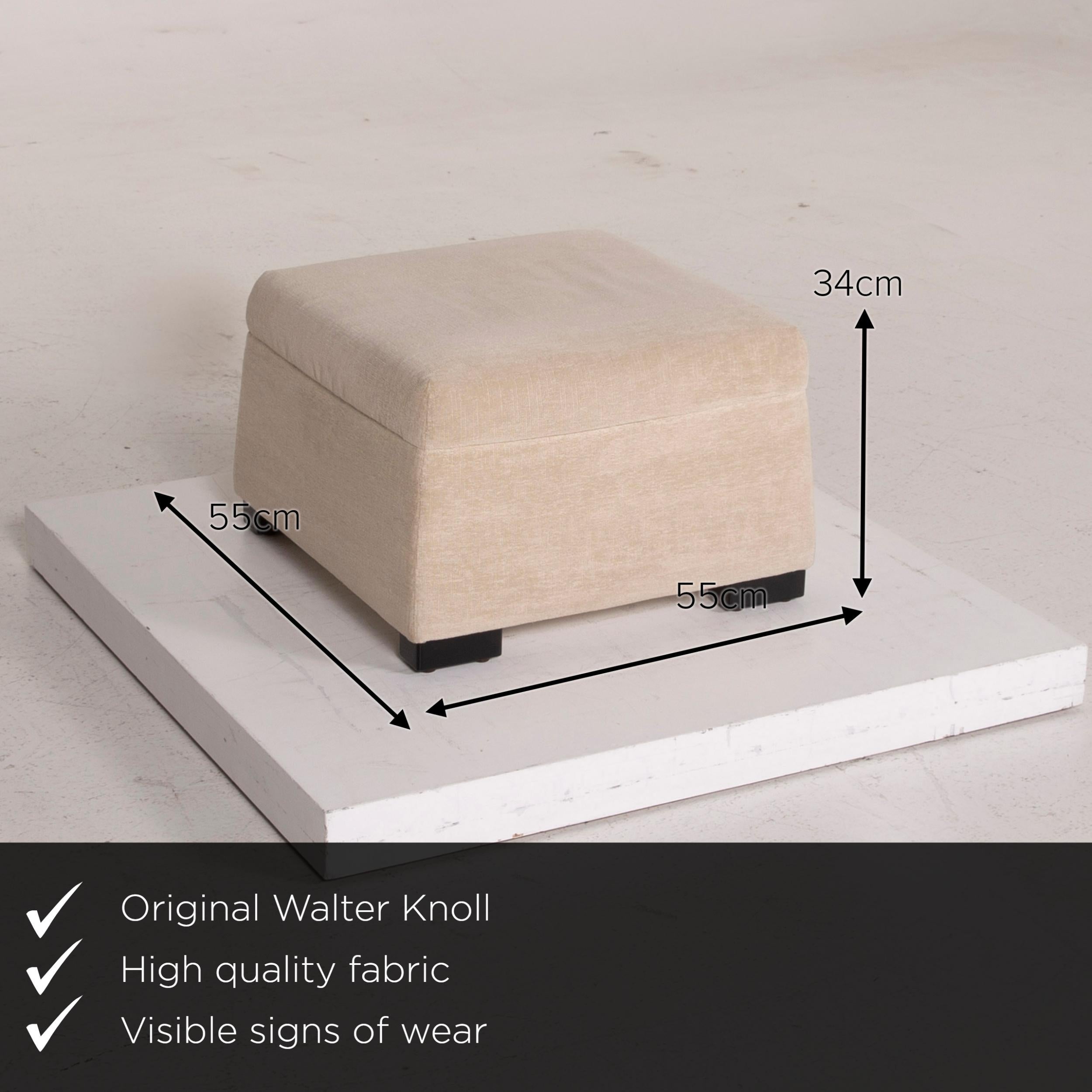 We present to you a Walter Knoll fabric stool cream.


 Product measurements in centimeters:
 

 Depth 55
 Width 55
 Height 34.





 