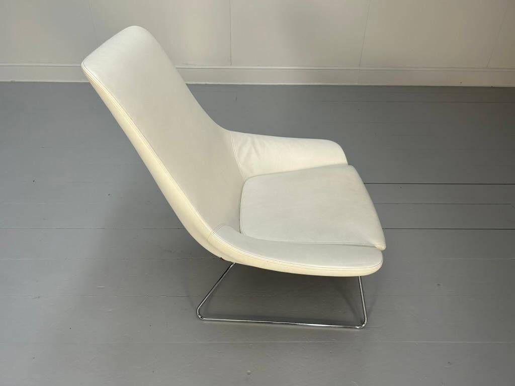 Walter Knoll: Sessel „Flow“ aus weißem Leder (21. Jahrhundert und zeitgenössisch) im Angebot