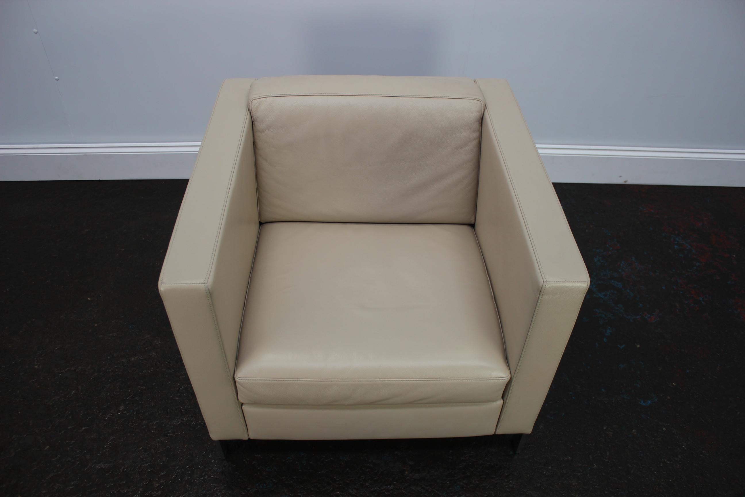 Fauteuil Walter Knoll « Fonder 500.10 » en cuir ivoire de Sir Norman Foster Bon état - En vente à Barrowford, GB